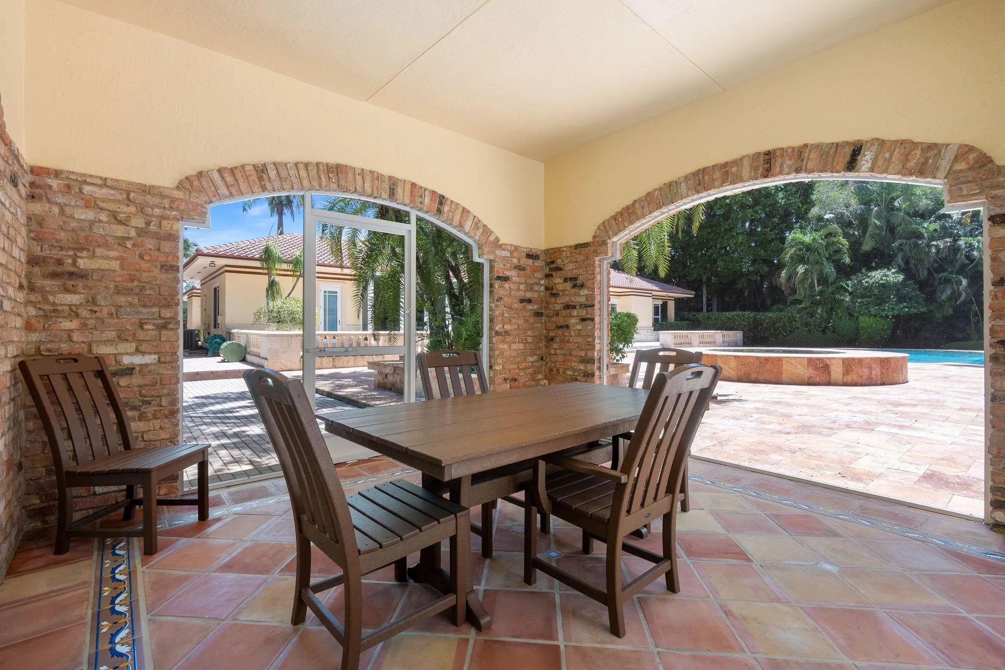 14641 MUSTANG TRAIL