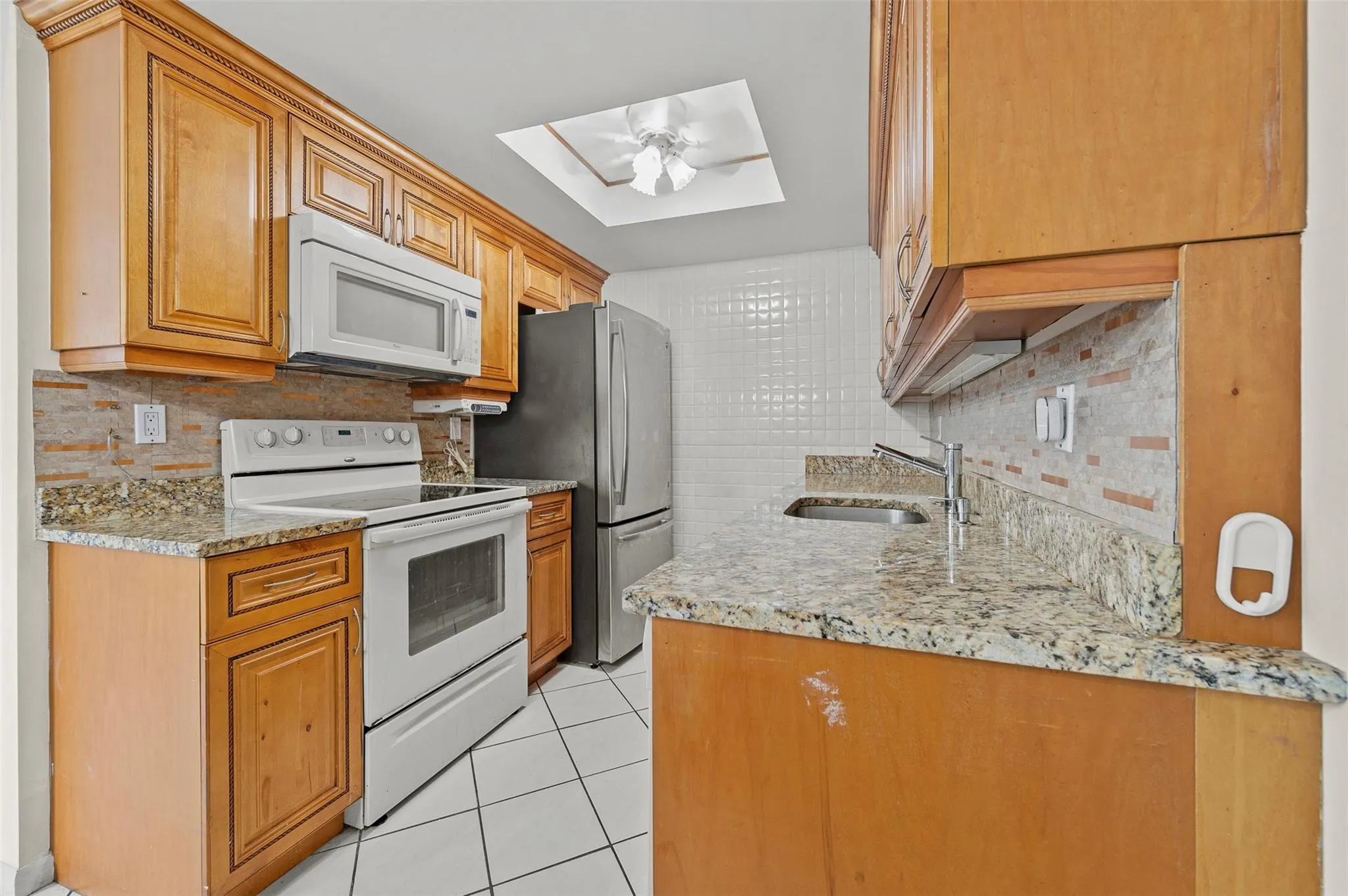 3082 Exeter, #3082
