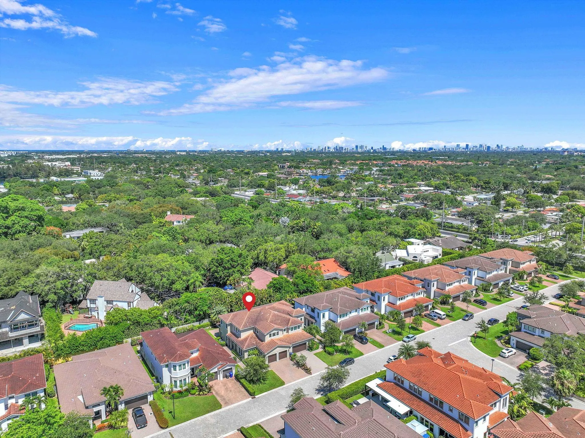 5812 E Brookfield Cir E