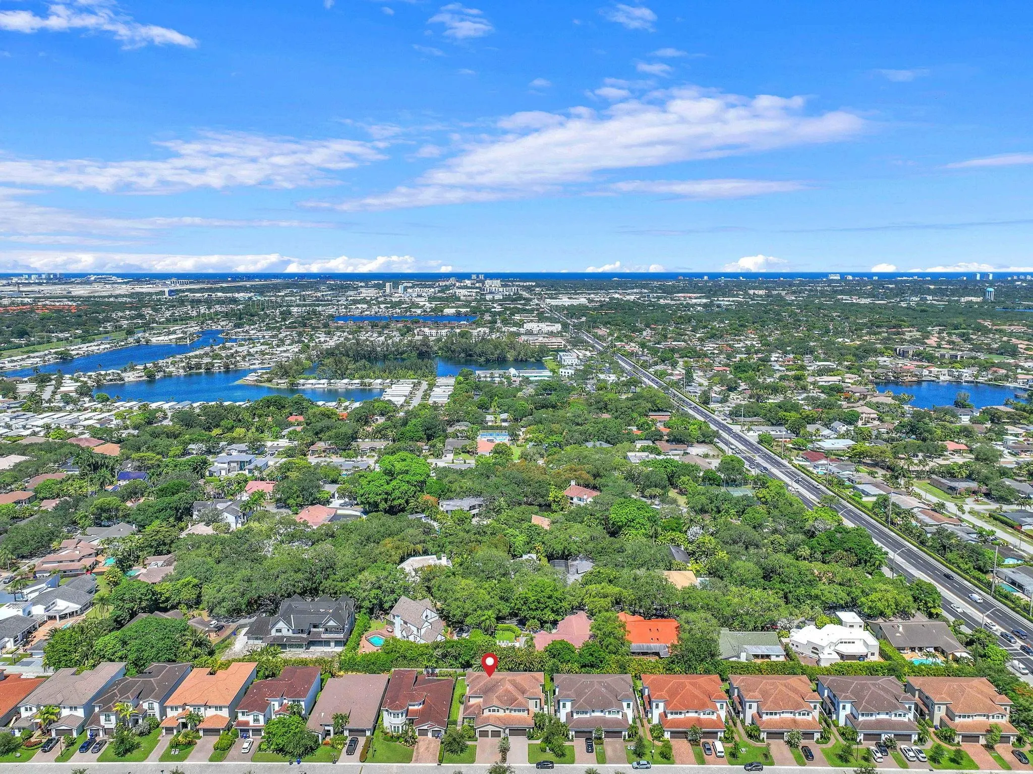 5812 E Brookfield Cir E