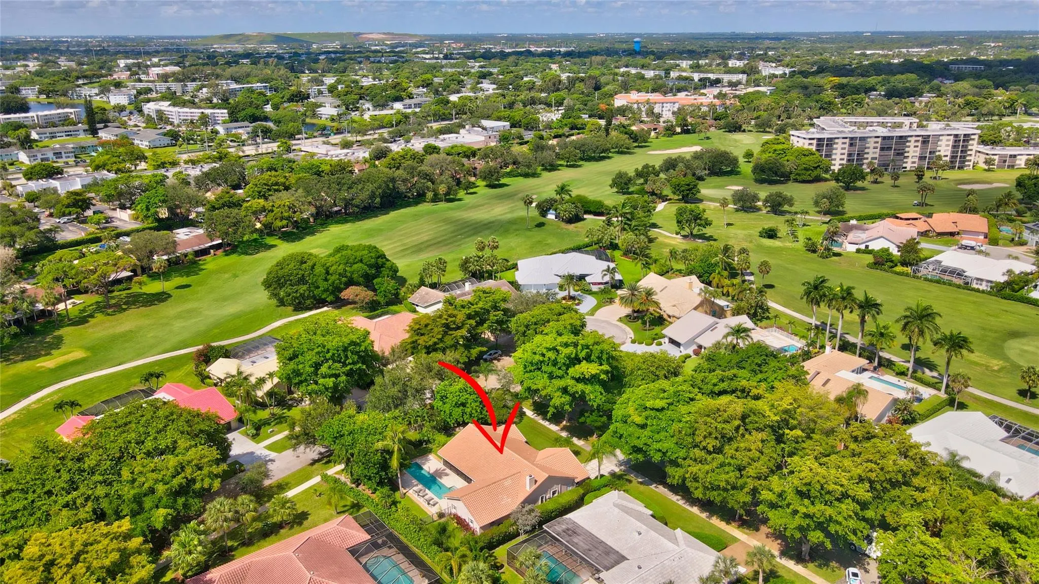 250 WOODLAKE Lane