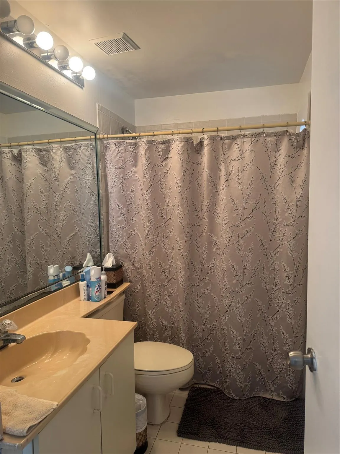 301 SW 158th Ter, #104