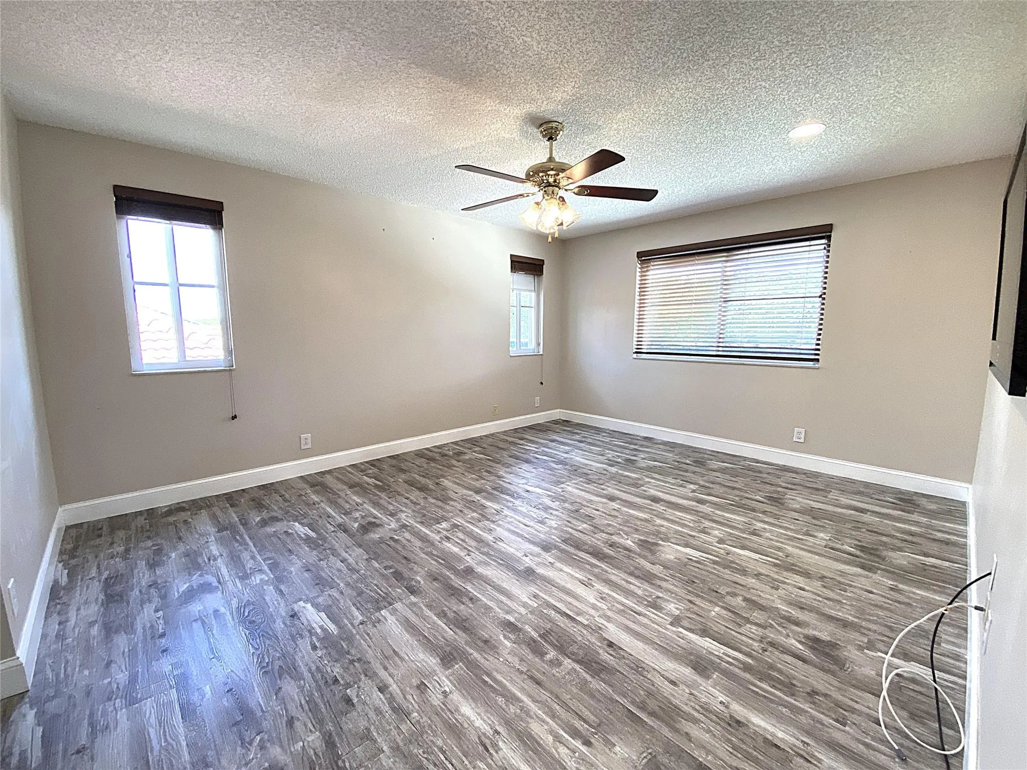 4375 Foxtail Ln