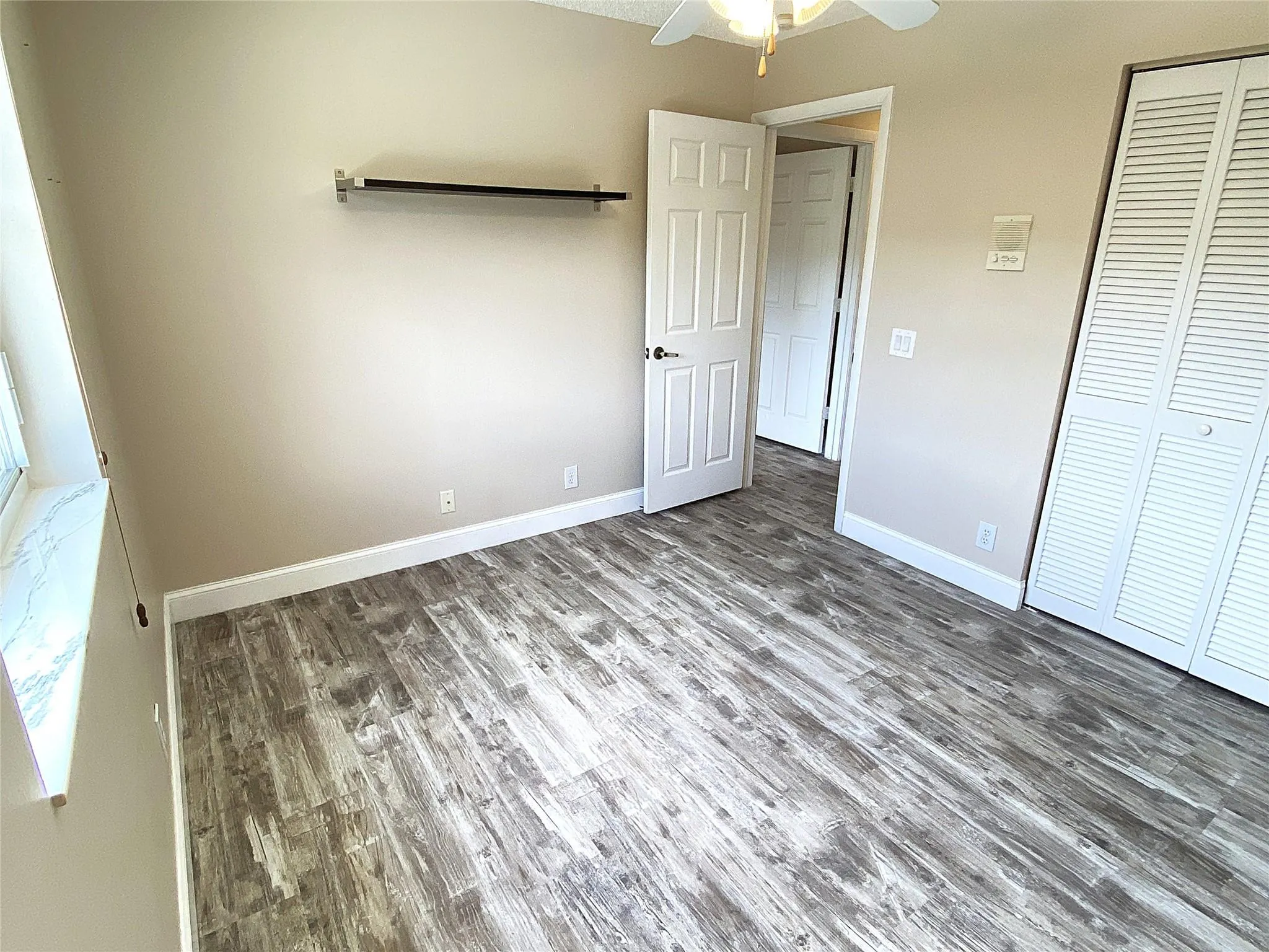 4375 Foxtail Ln