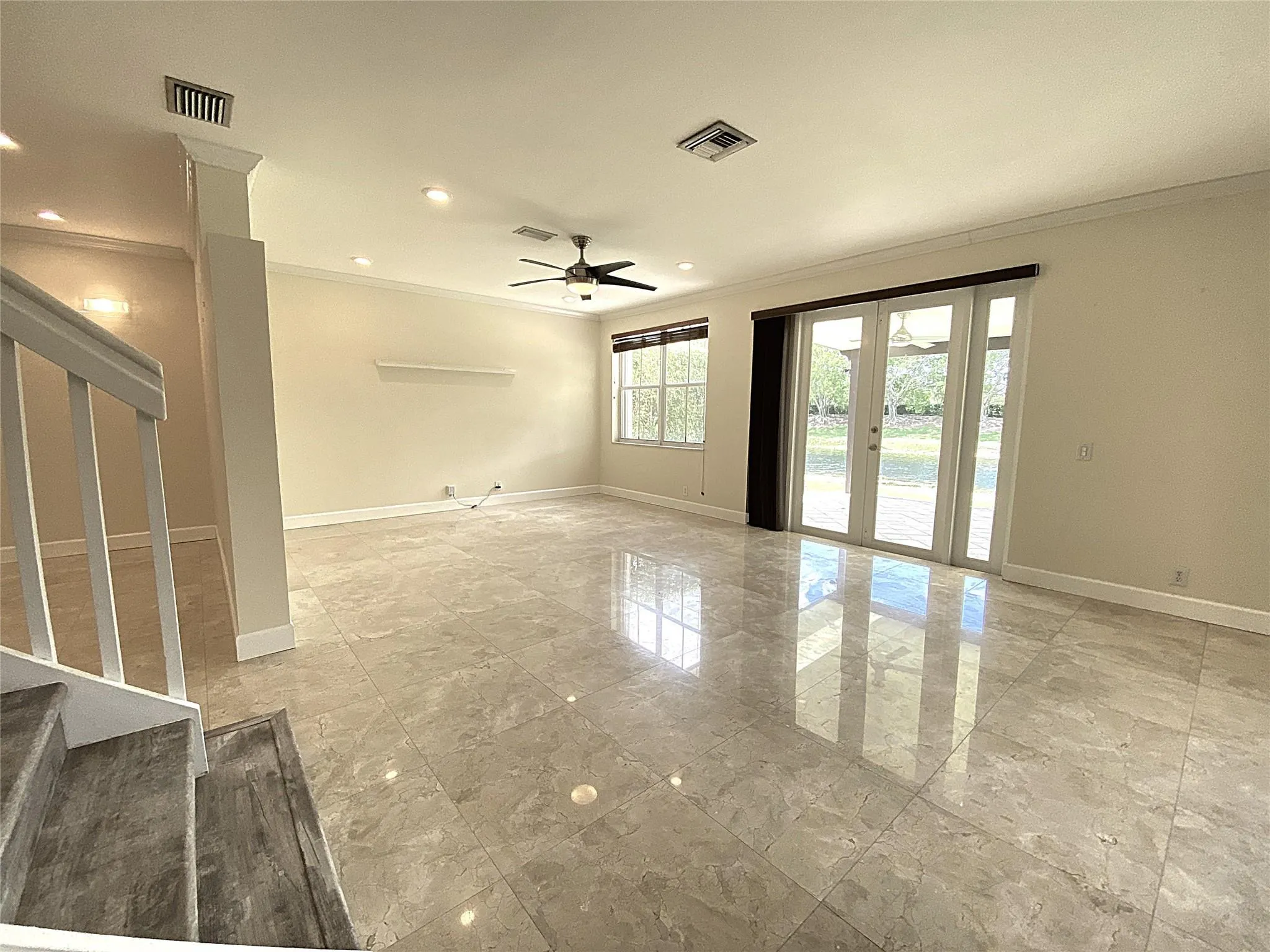 4375 Foxtail Ln
