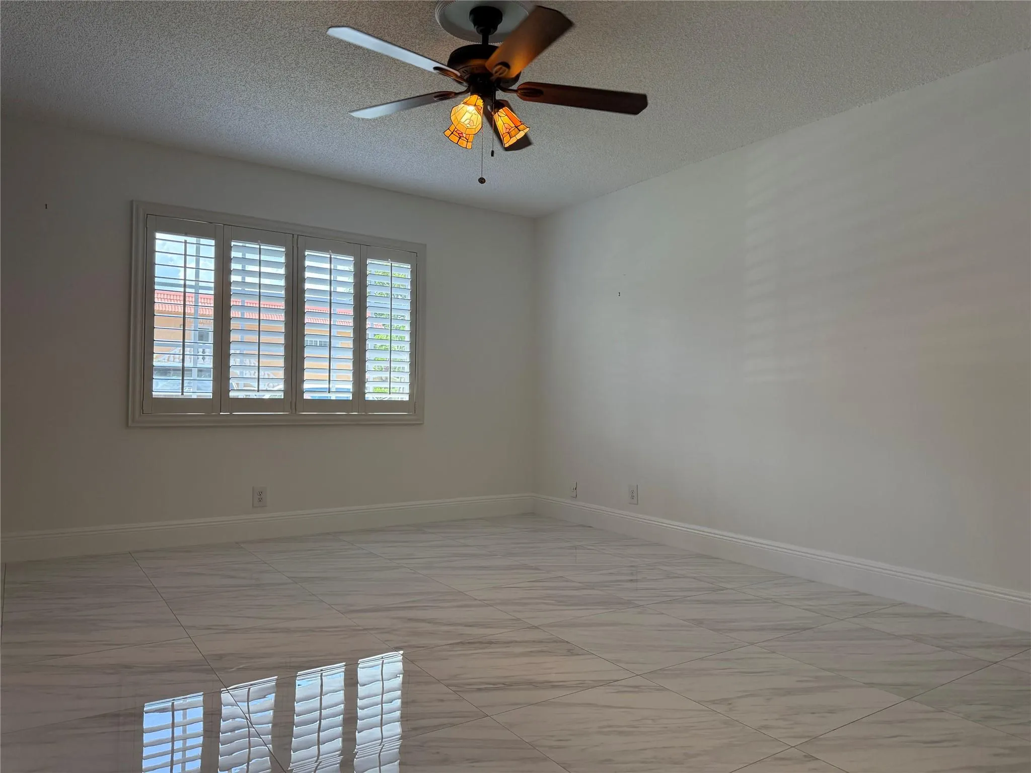 1940 NE 2nd Ave, #115J