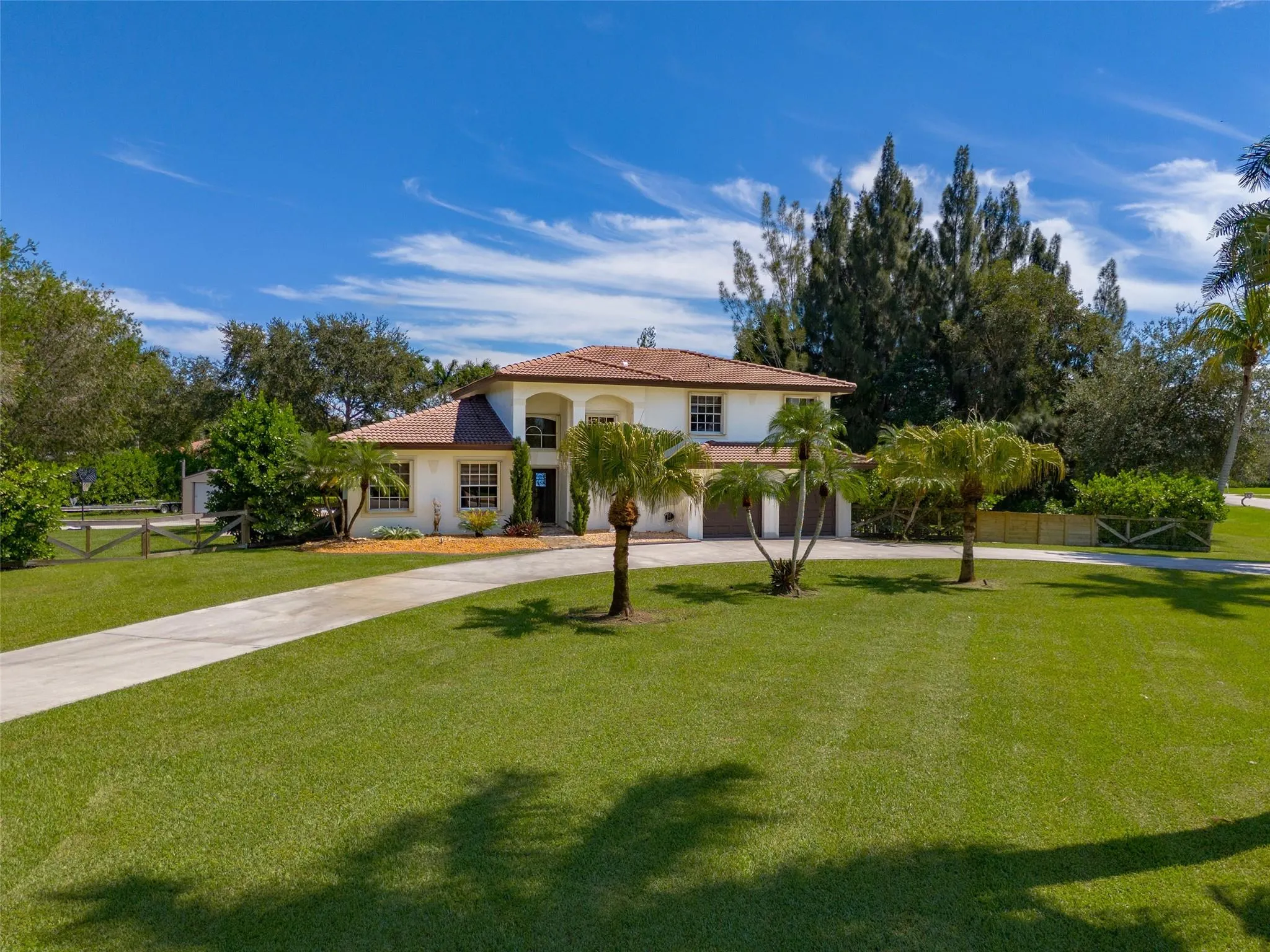 20127 SW 54th Pl