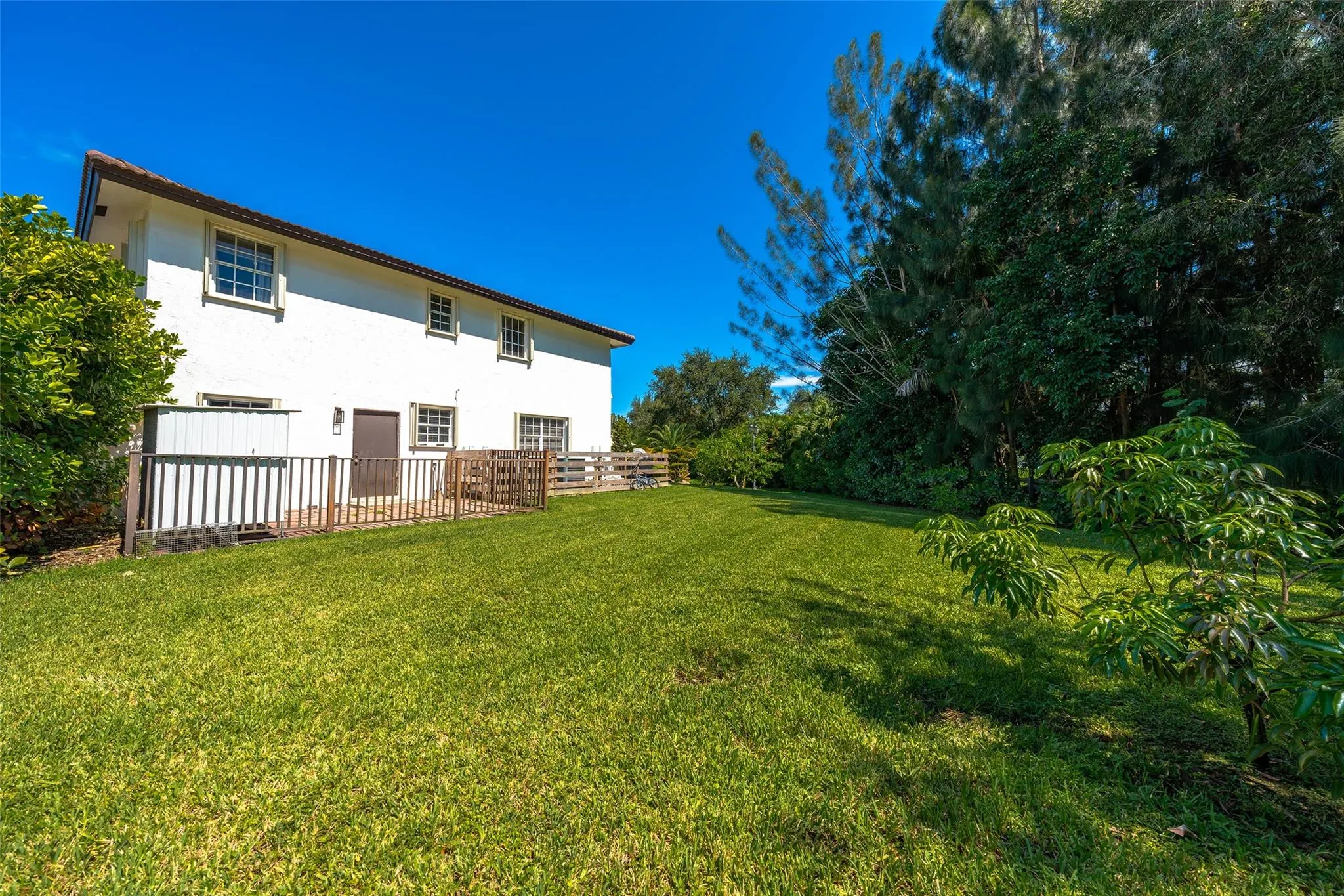 20127 SW 54th Pl