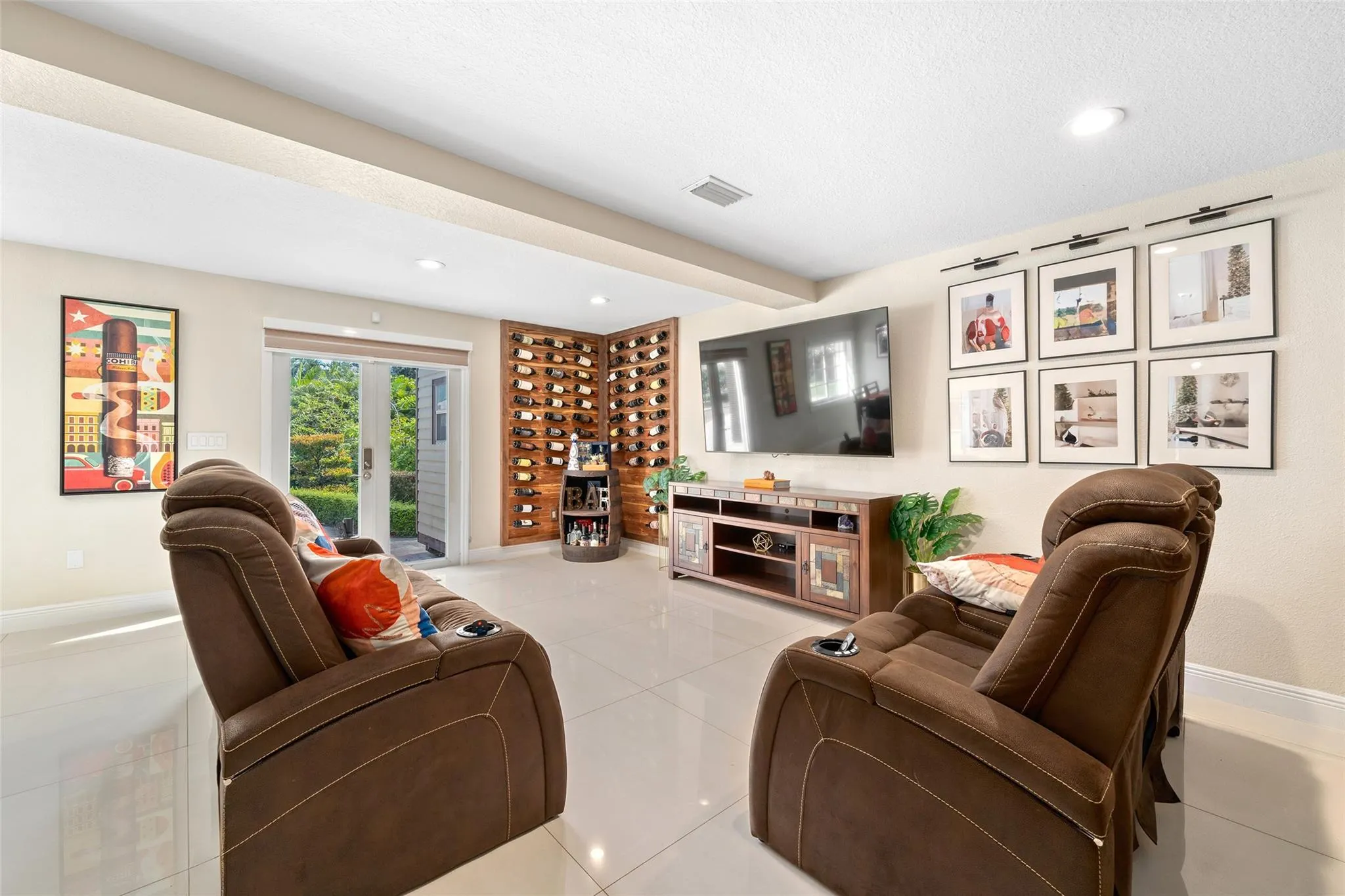 20127 SW 54th Pl