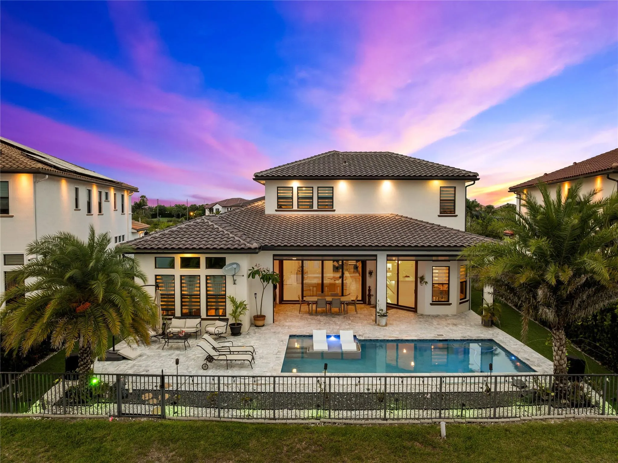 9295 Parkland Bay Dr