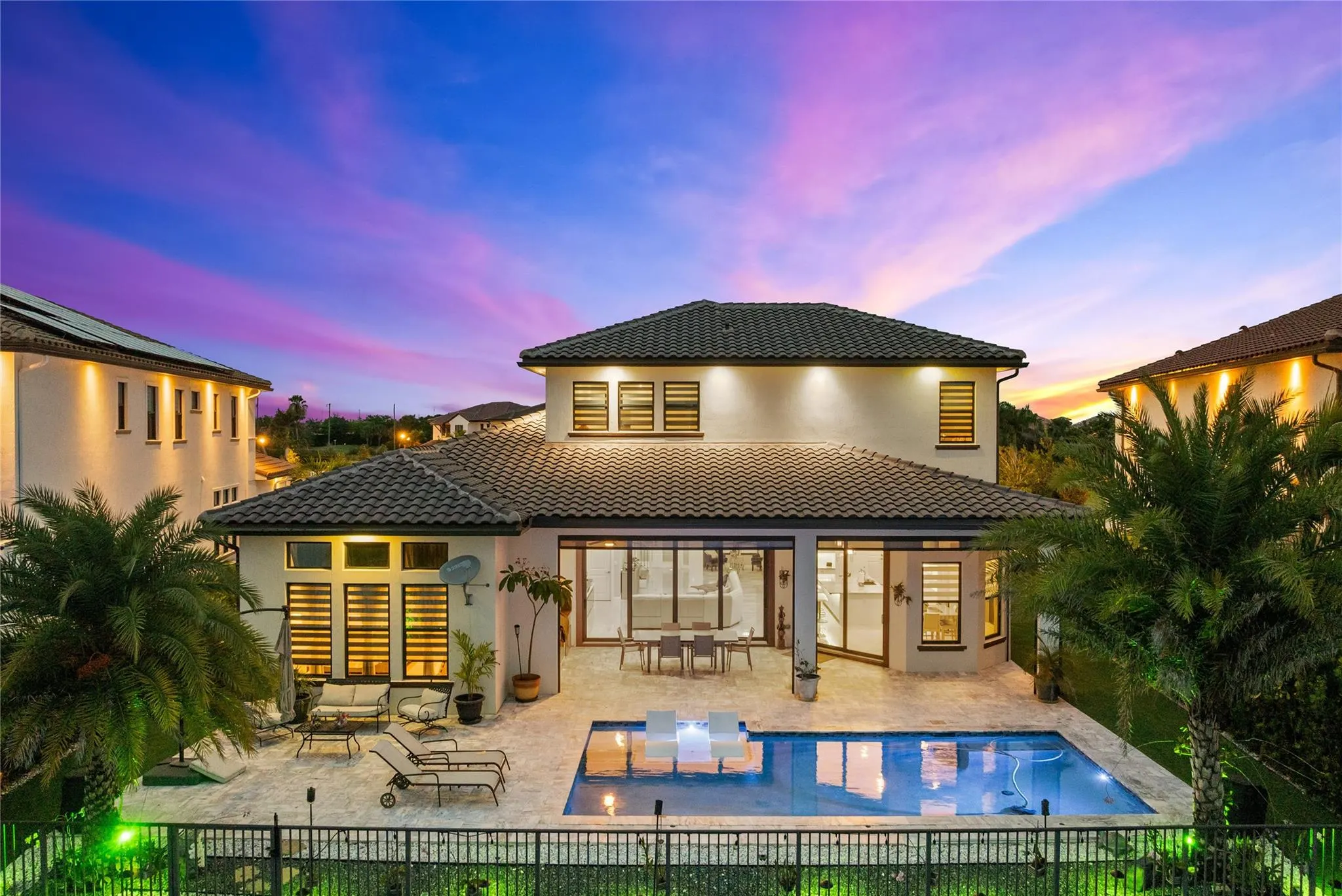 9295 Parkland Bay Dr