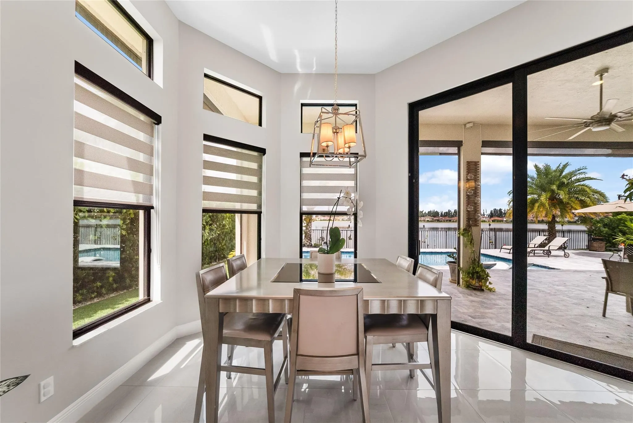 9295 Parkland Bay Dr