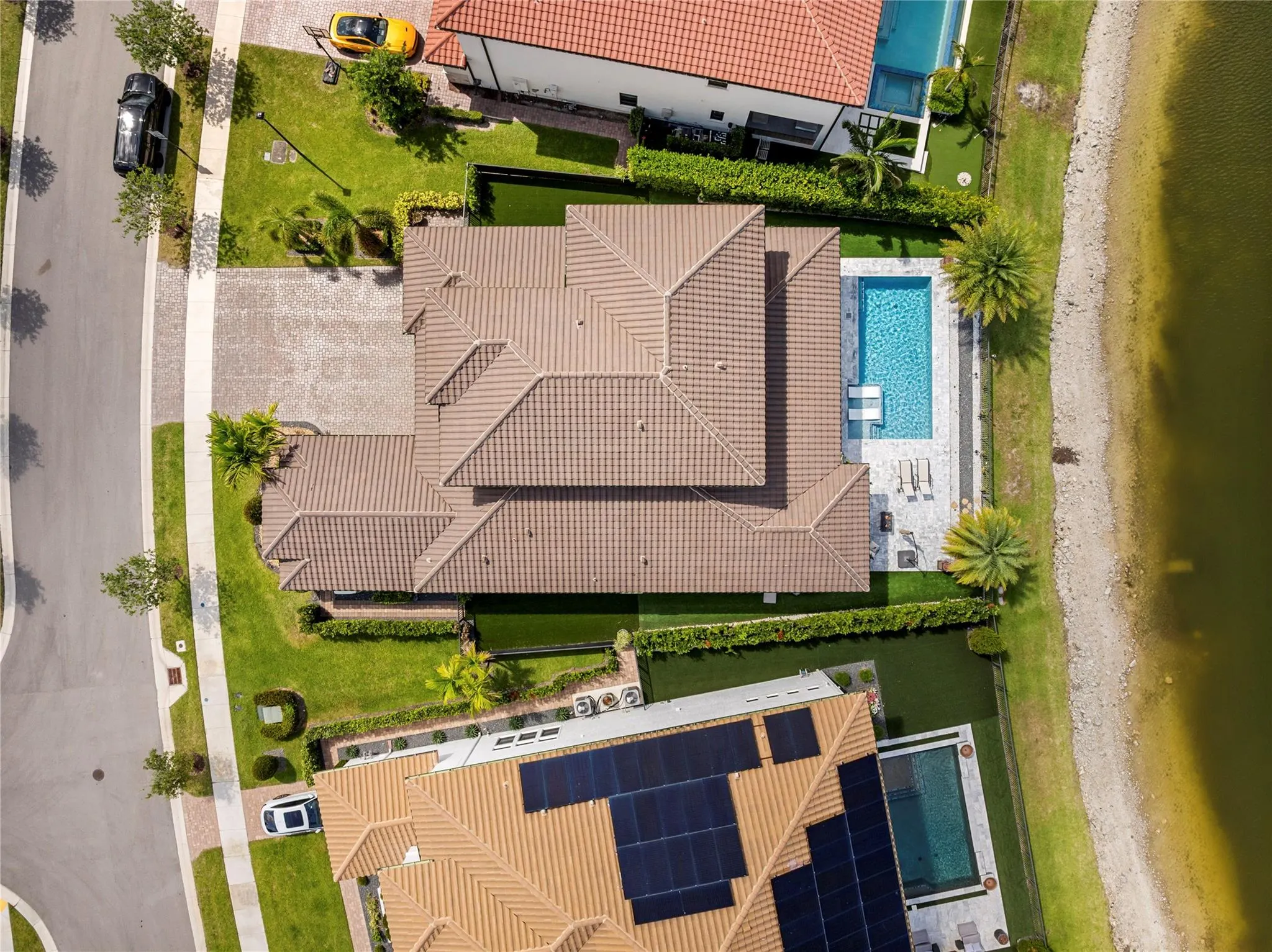9295 Parkland Bay Dr