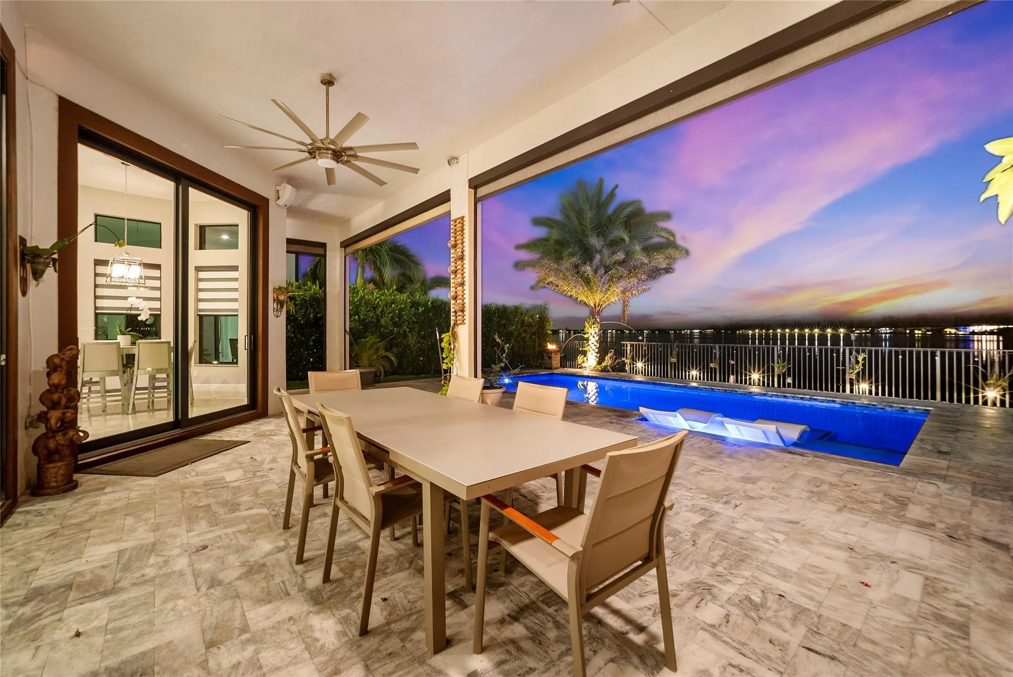 9295 Parkland Bay Dr