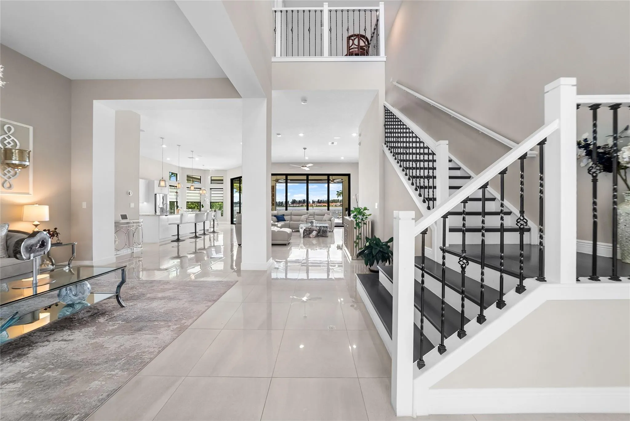 9295 Parkland Bay Dr