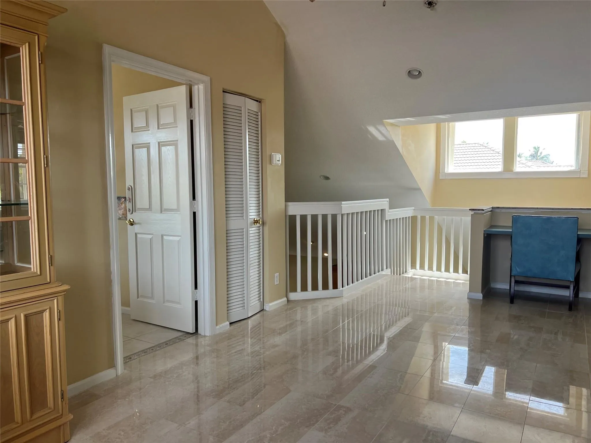 11217 NW 68th Pl