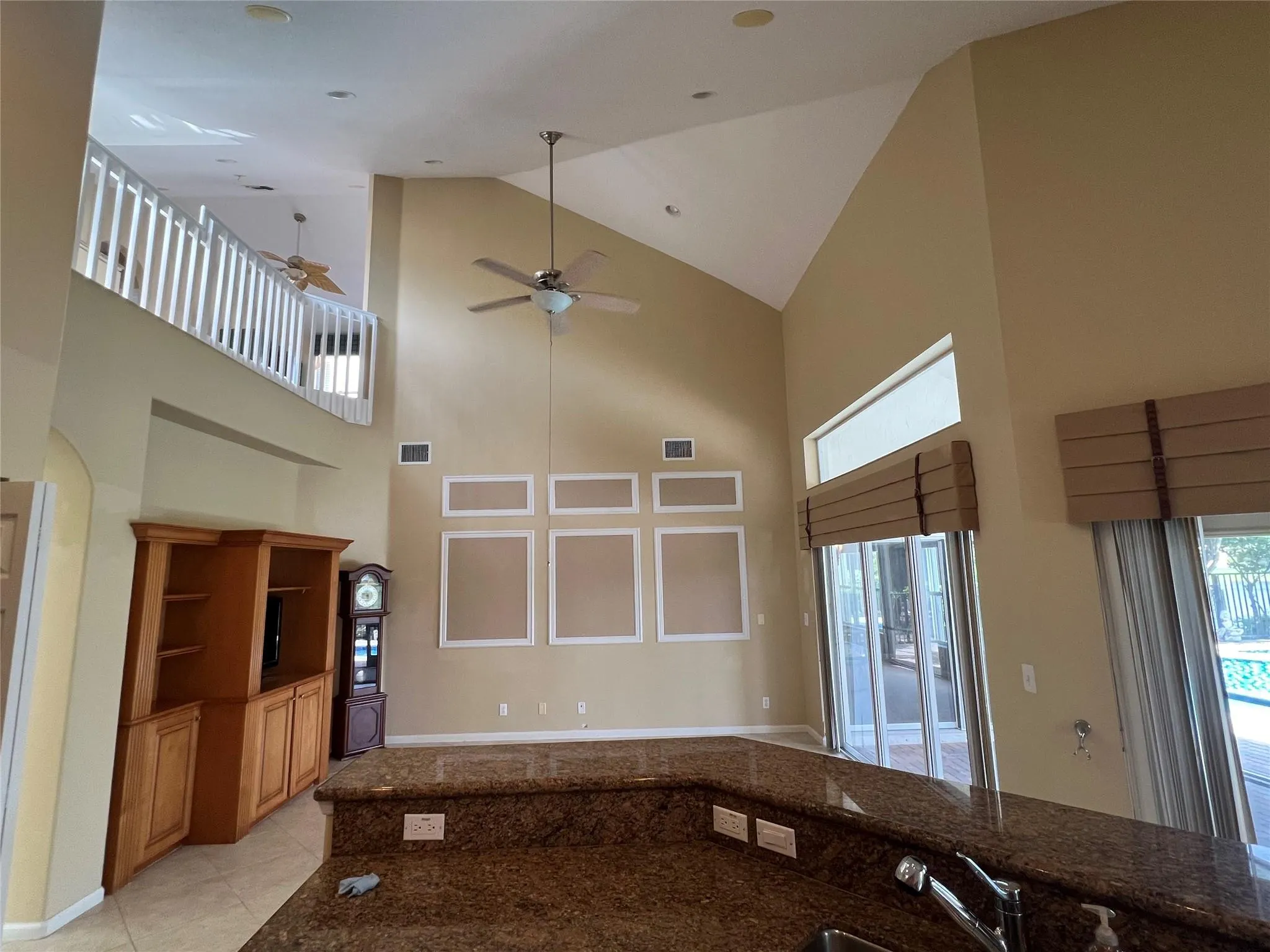11217 NW 68th Pl