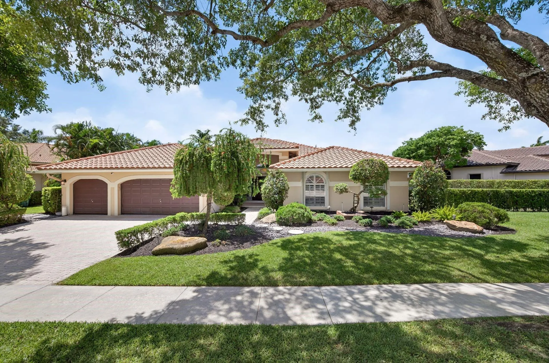 7164 NW 68th Drive