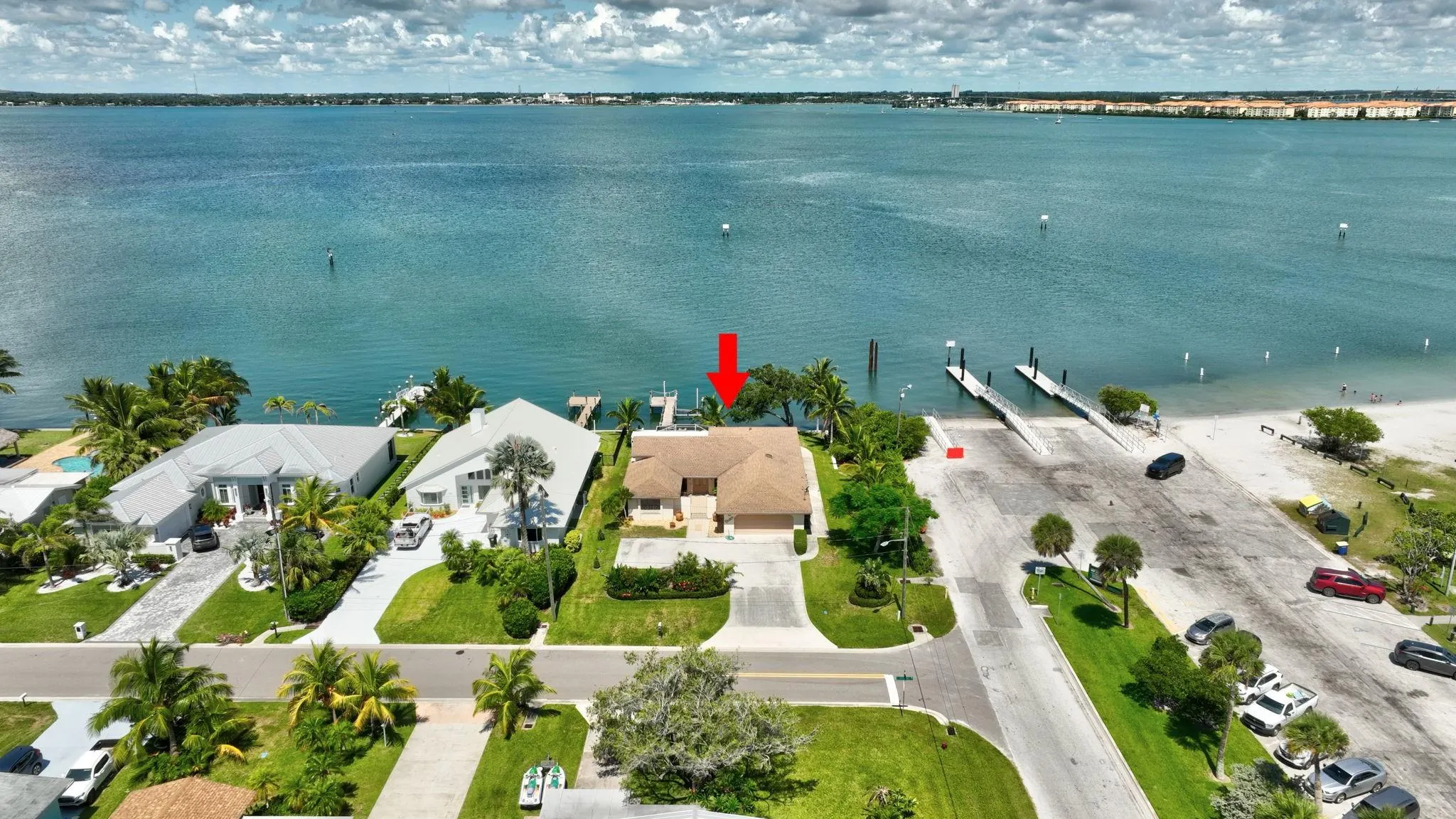 1701 Bayshore Dr