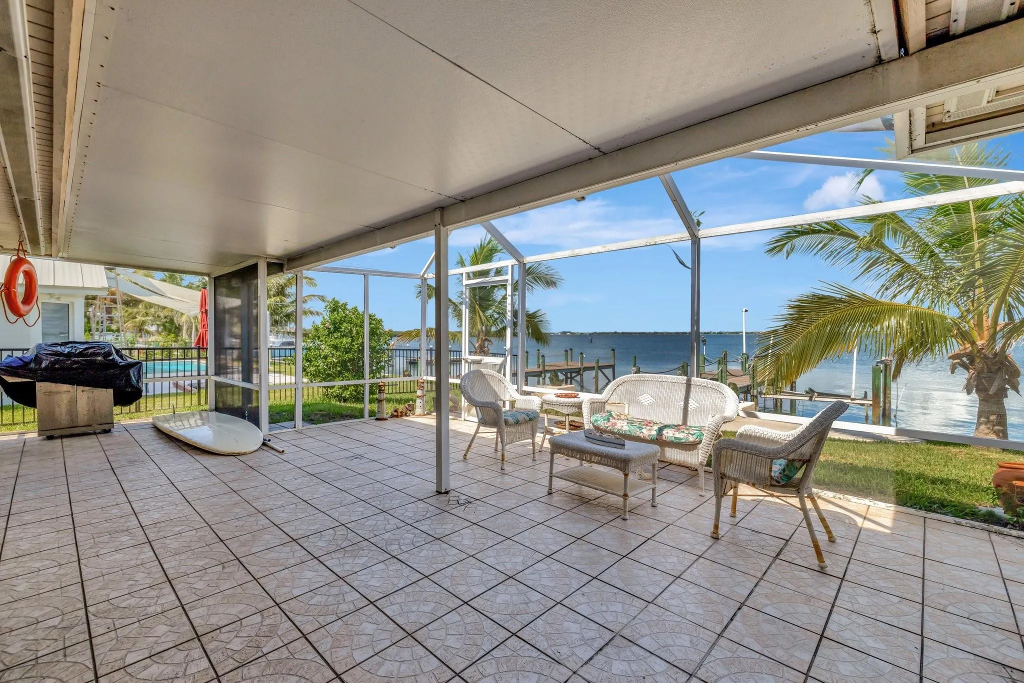 1701 Bayshore Dr