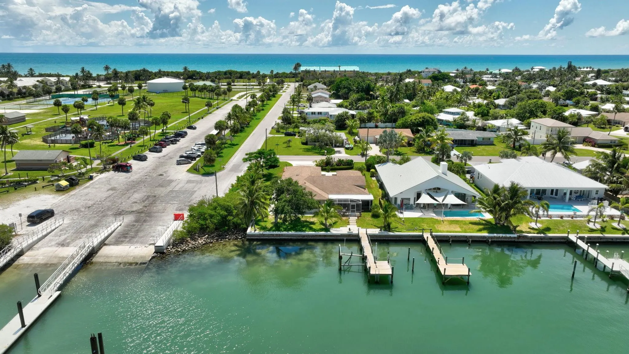 1701 Bayshore Dr