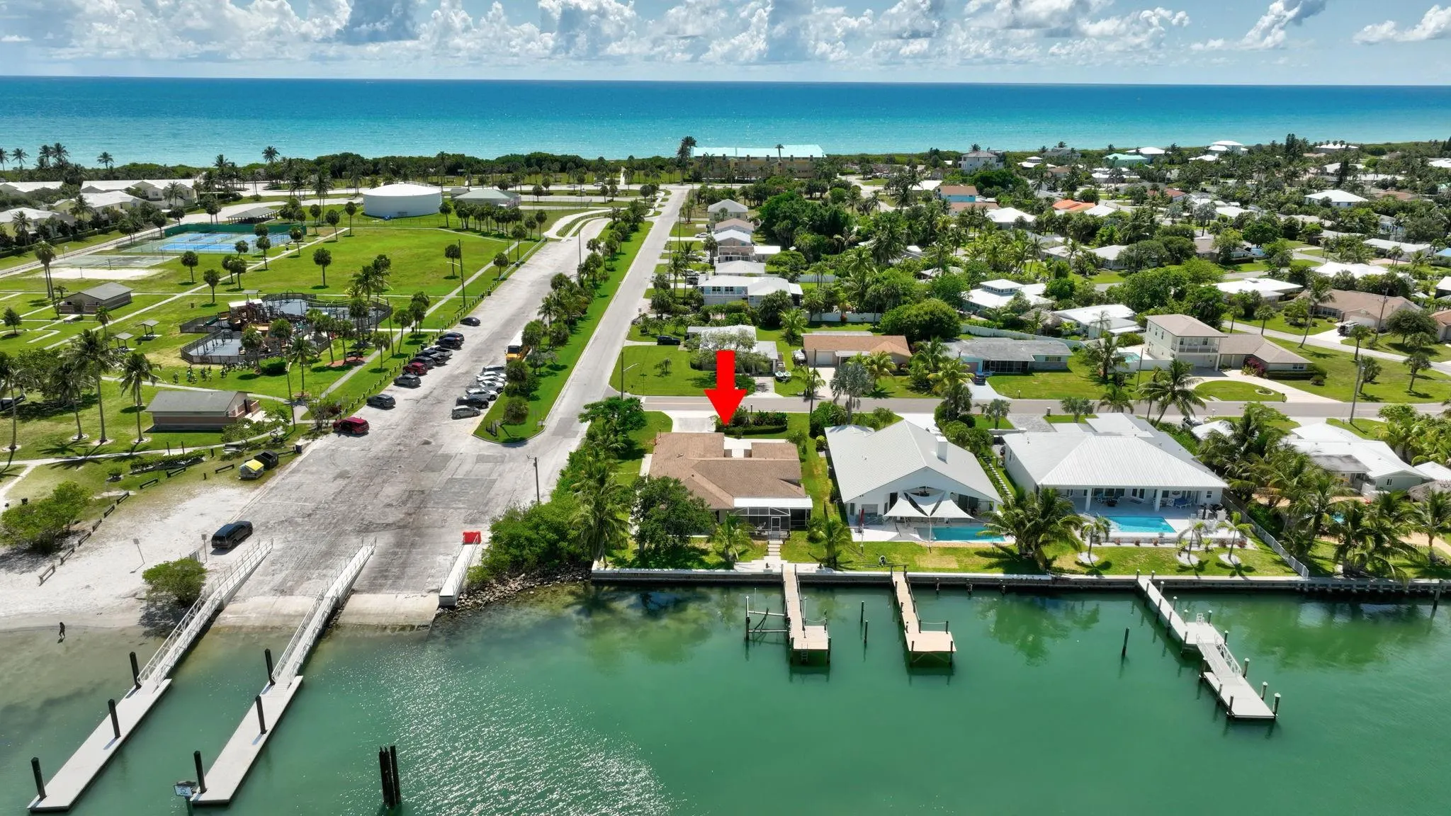 1701 Bayshore Dr