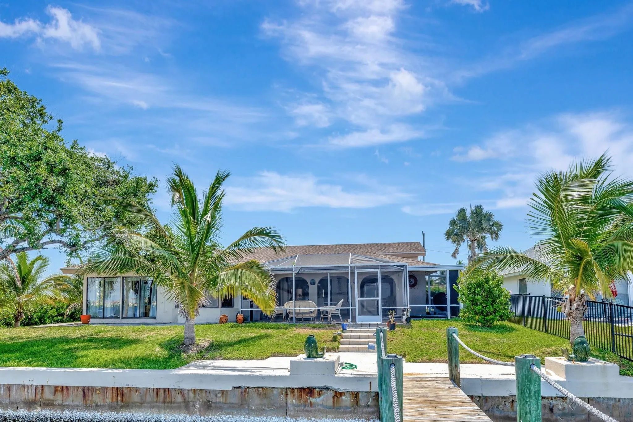 1701 Bayshore Dr