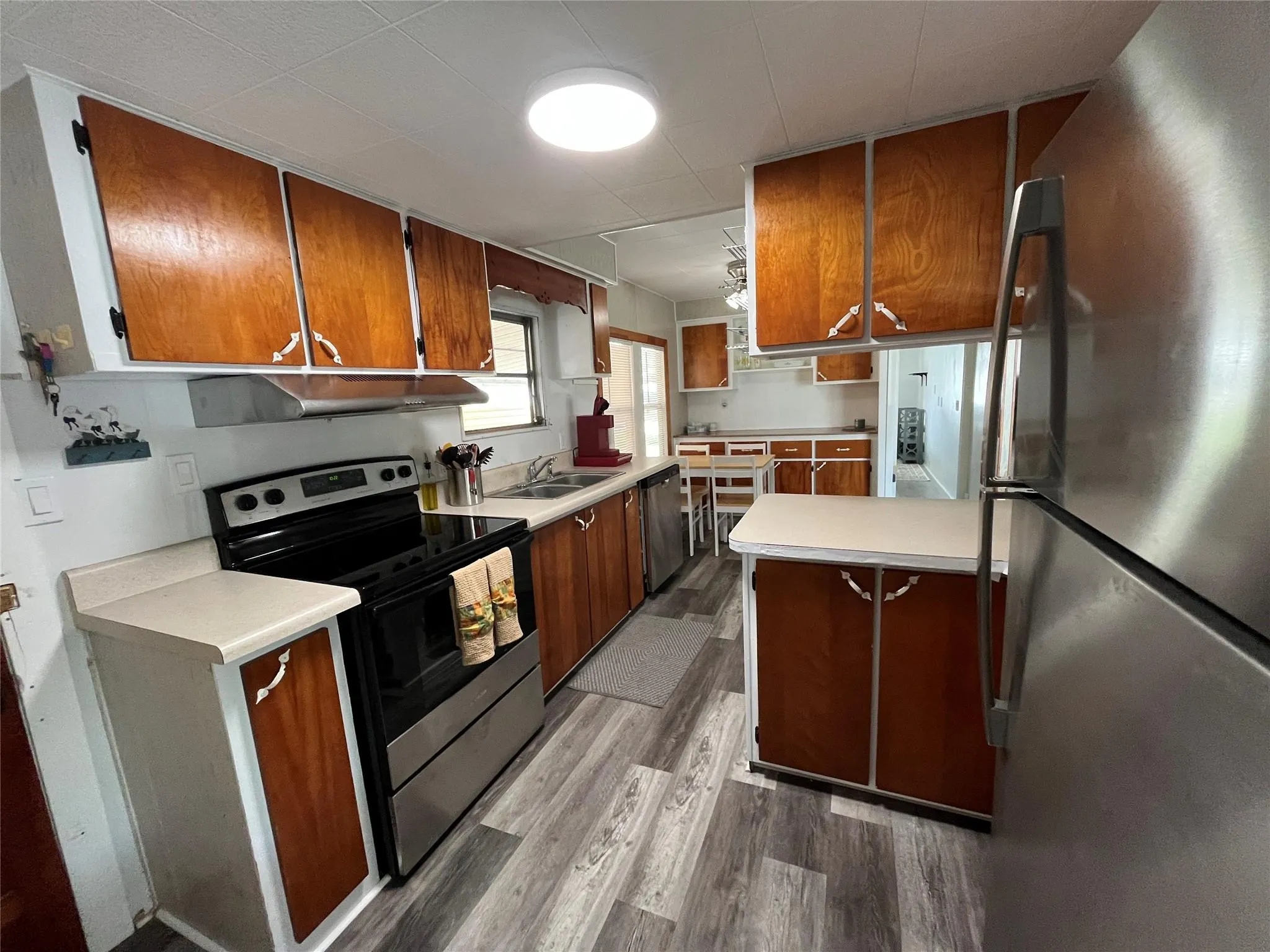 1910 SW 85th Ter