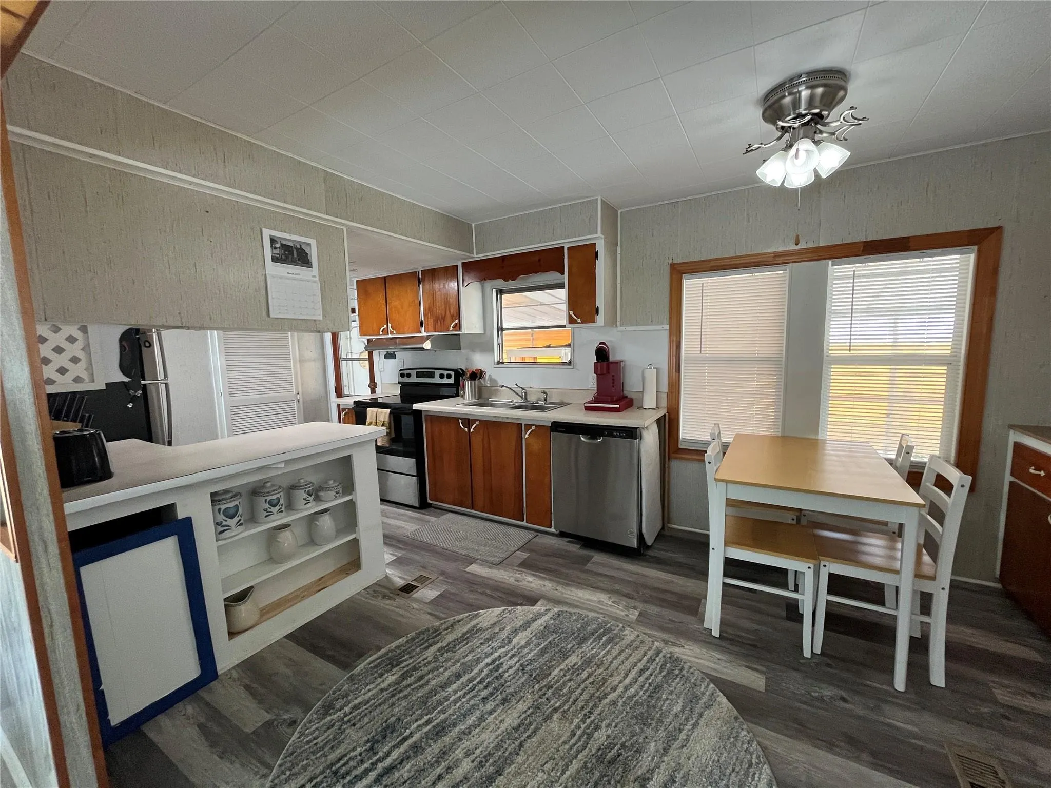1910 SW 85th Ter