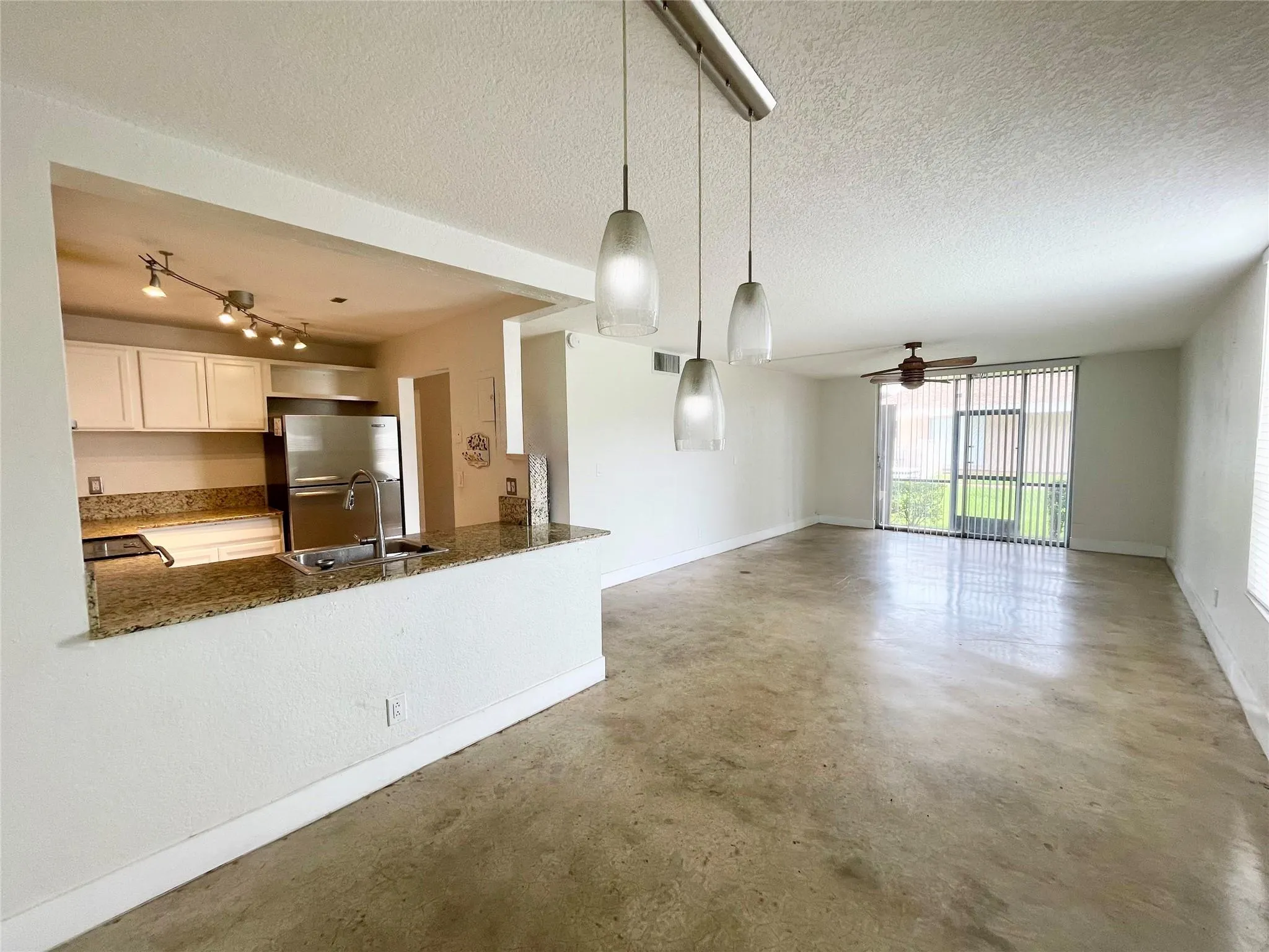 7175 Orange Dr, #118H