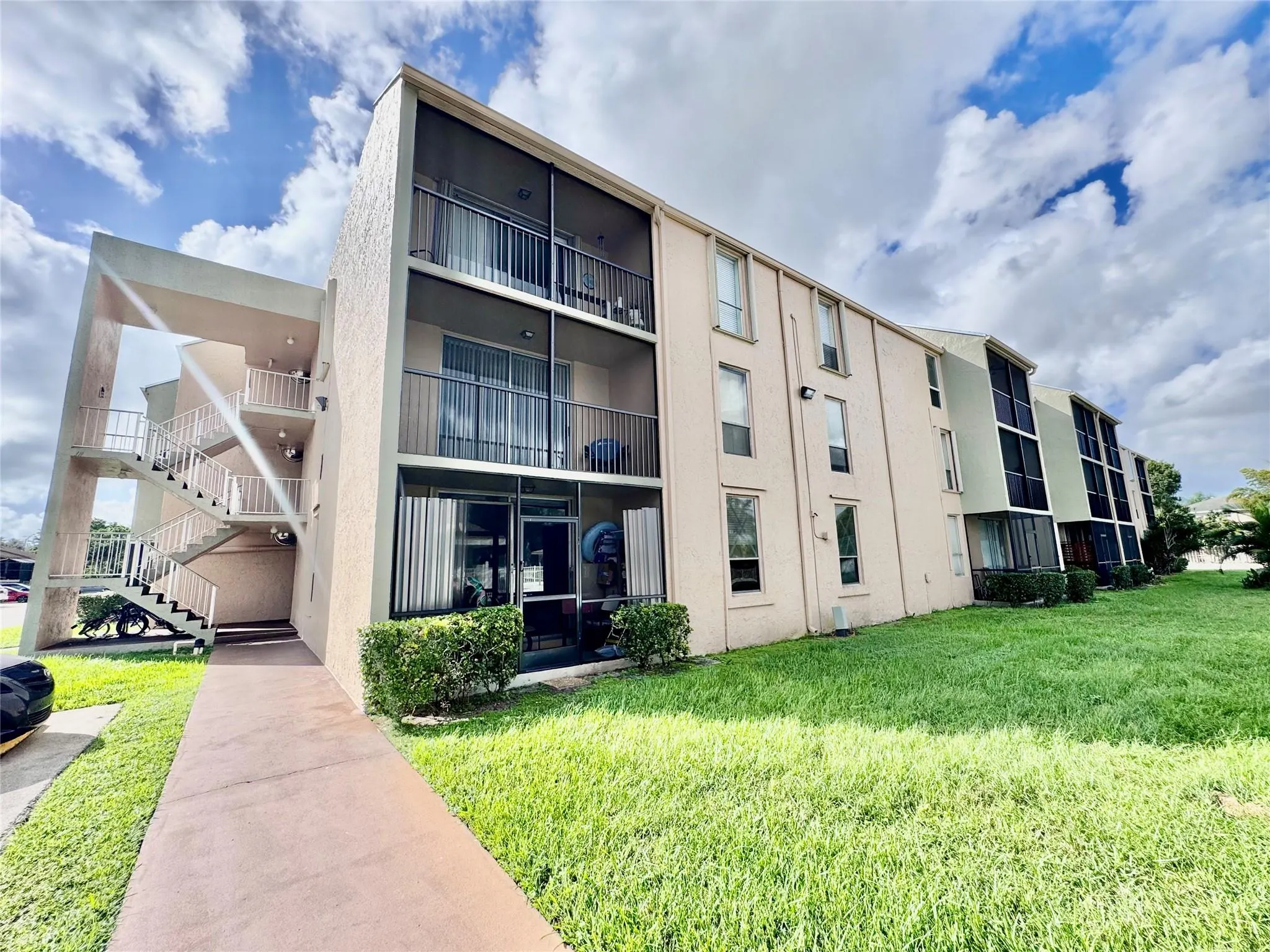 7175 Orange Dr, #118H