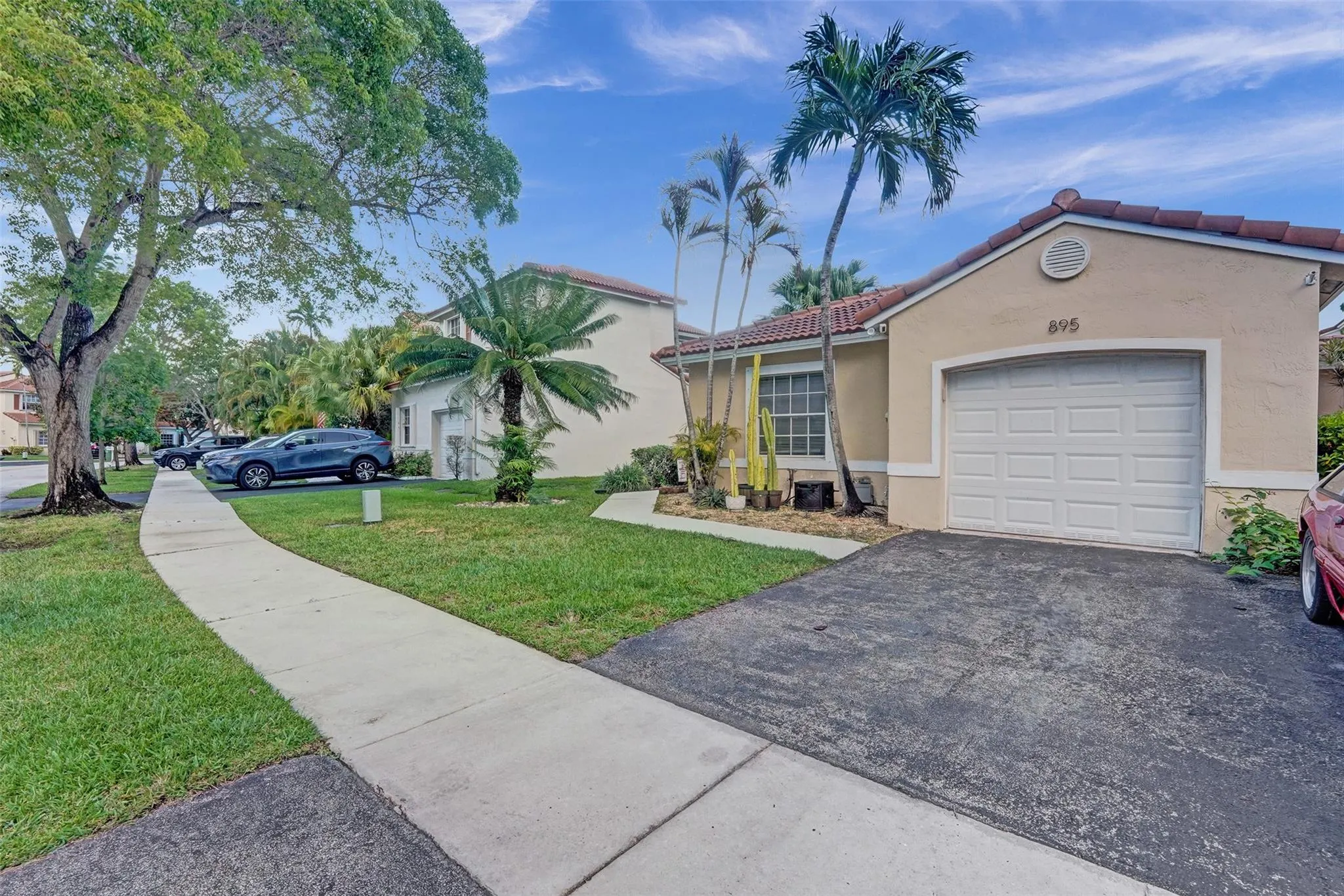 895 SW 180th Ter