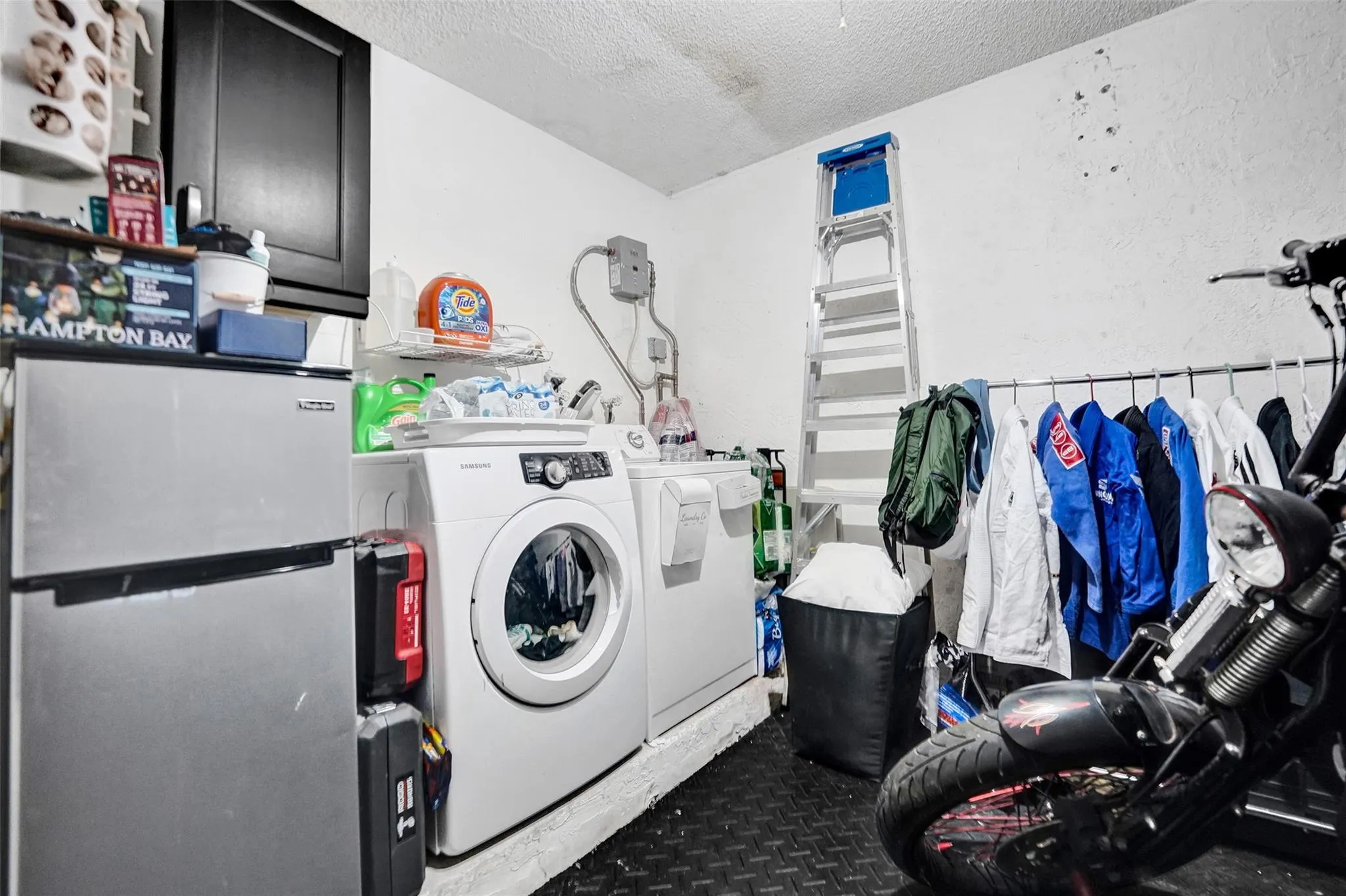 895 SW 180th Ter