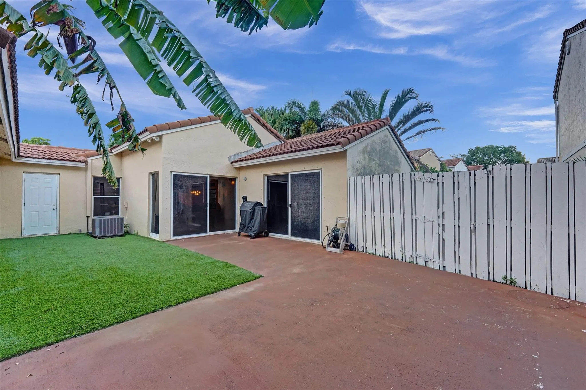895 SW 180th Ter
