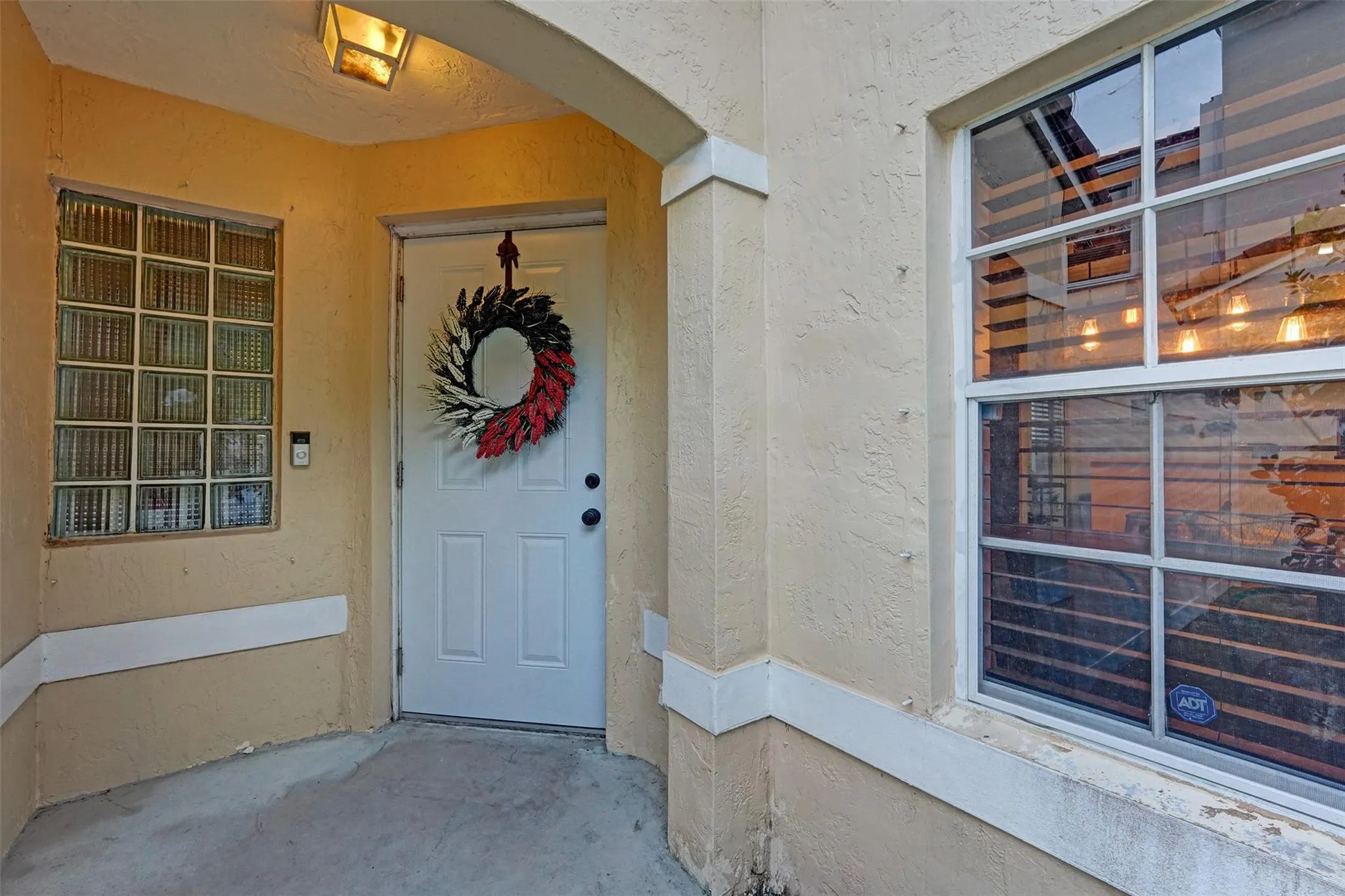 895 SW 180th Ter