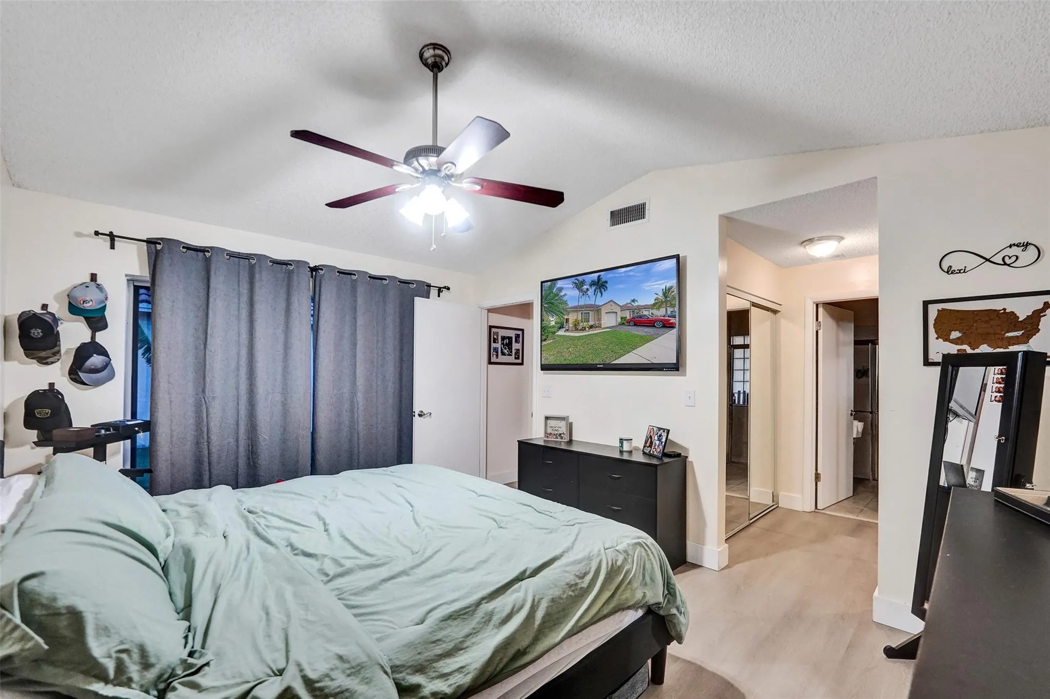 895 SW 180th Ter