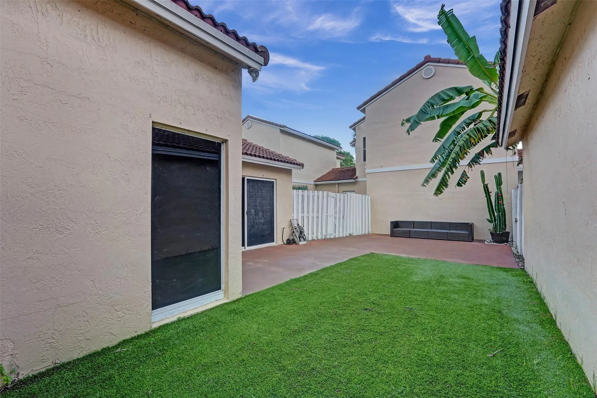 895 SW 180th Ter