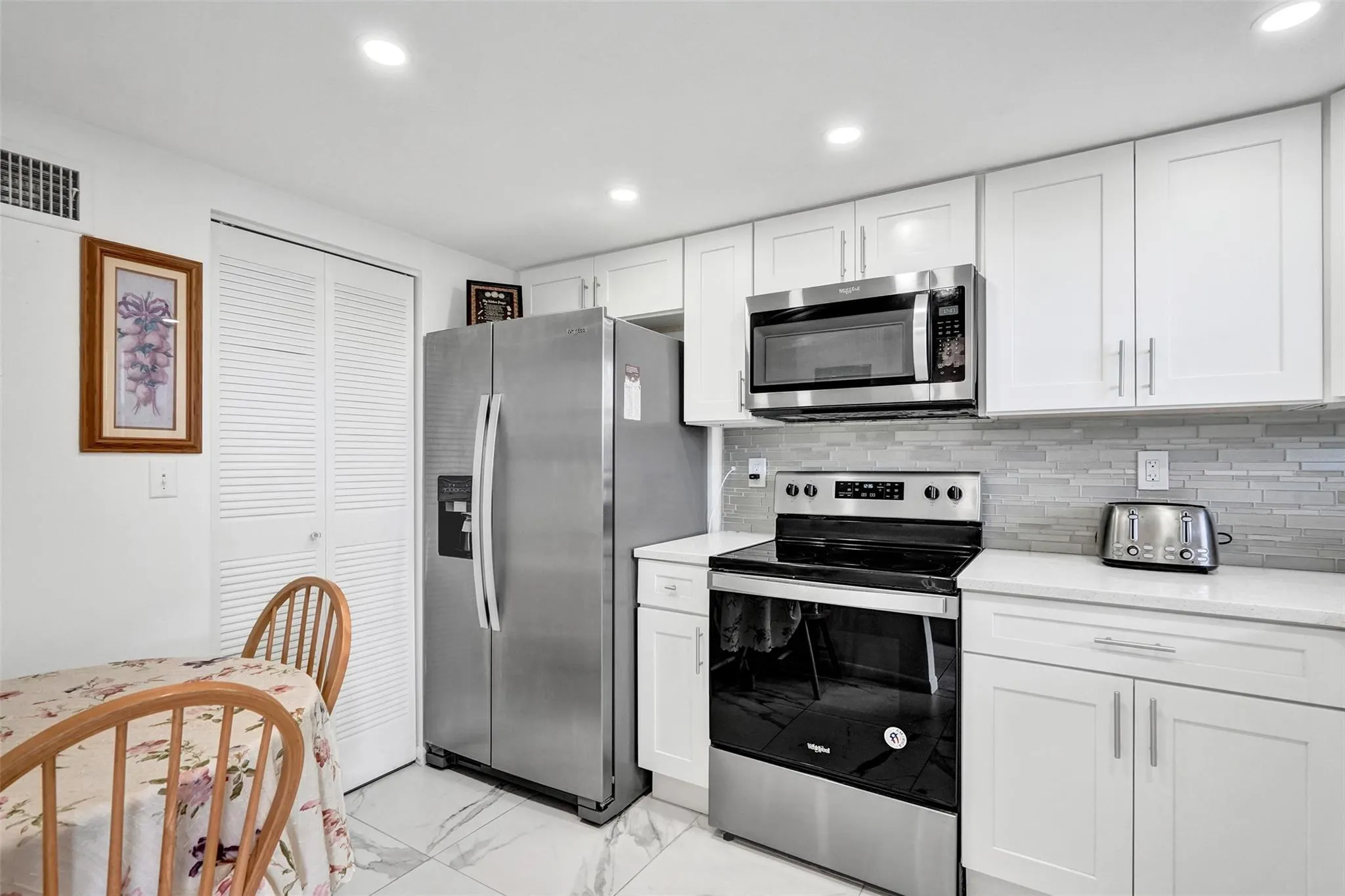 5900 NW 44th St, #414
