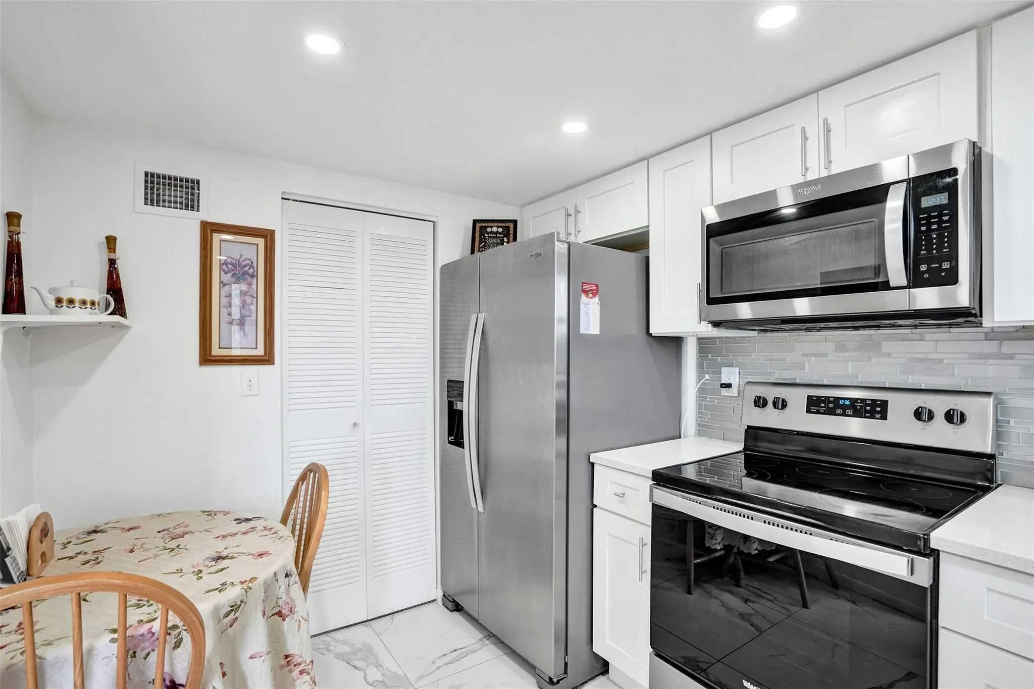 5900 NW 44th St, #414