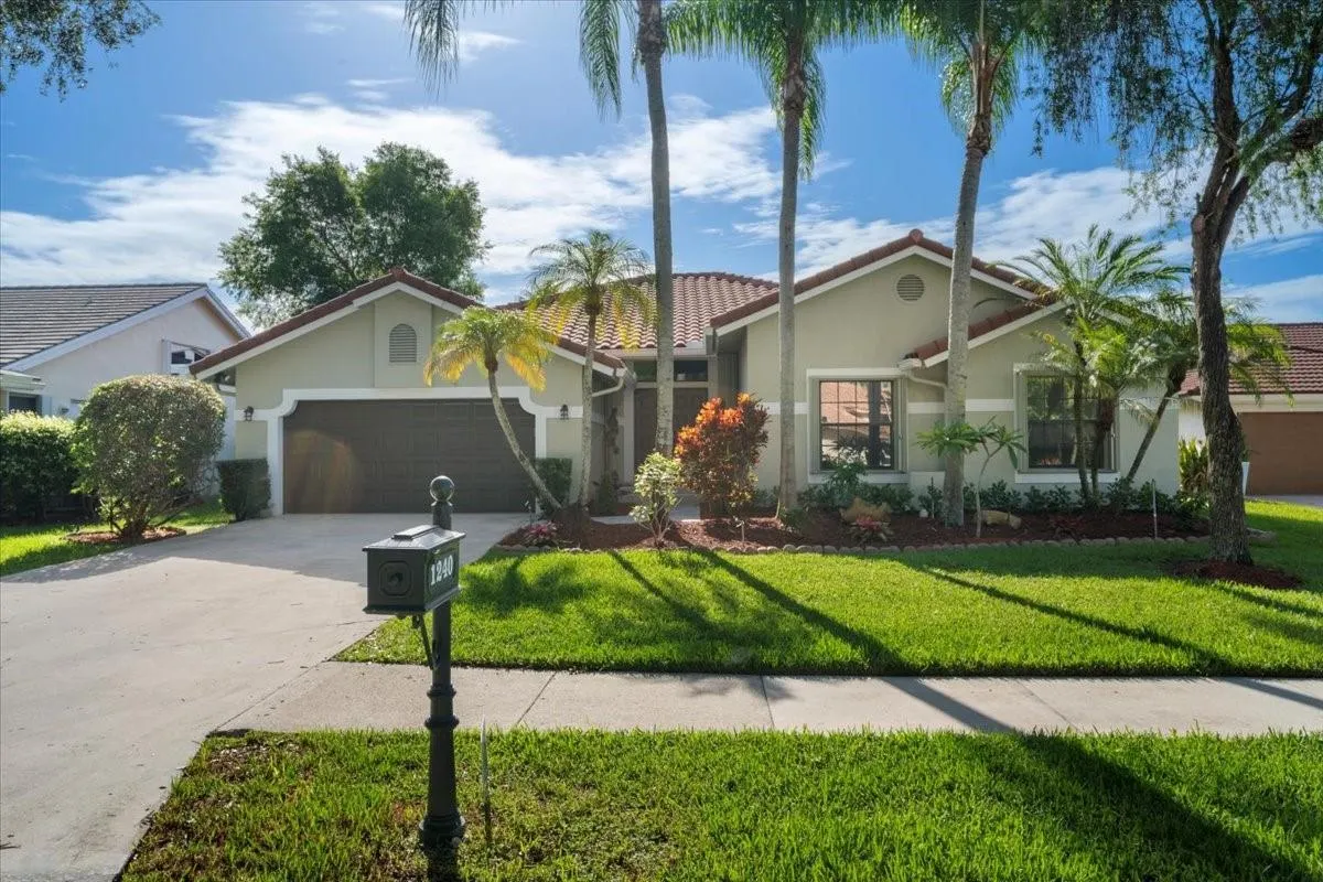 1240 Fairfax Court