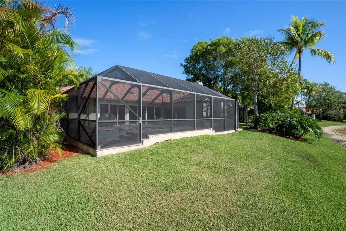 1240 Fairfax Court