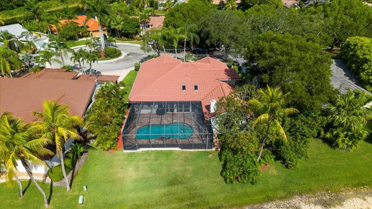 1240 Fairfax Court