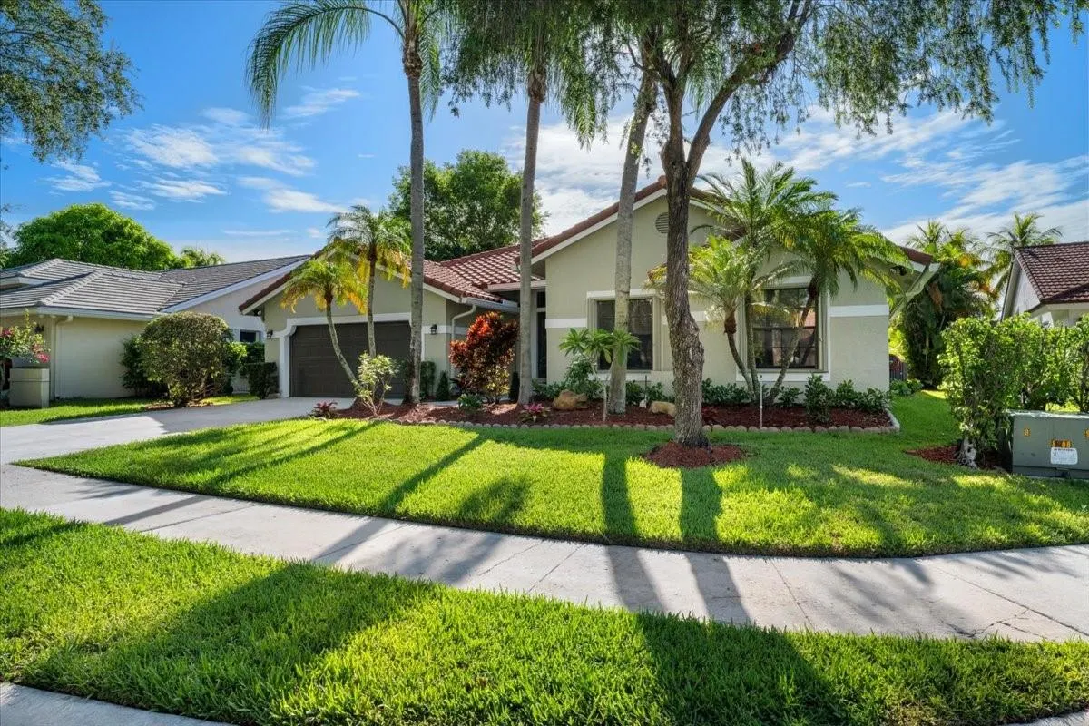 1240 Fairfax Court