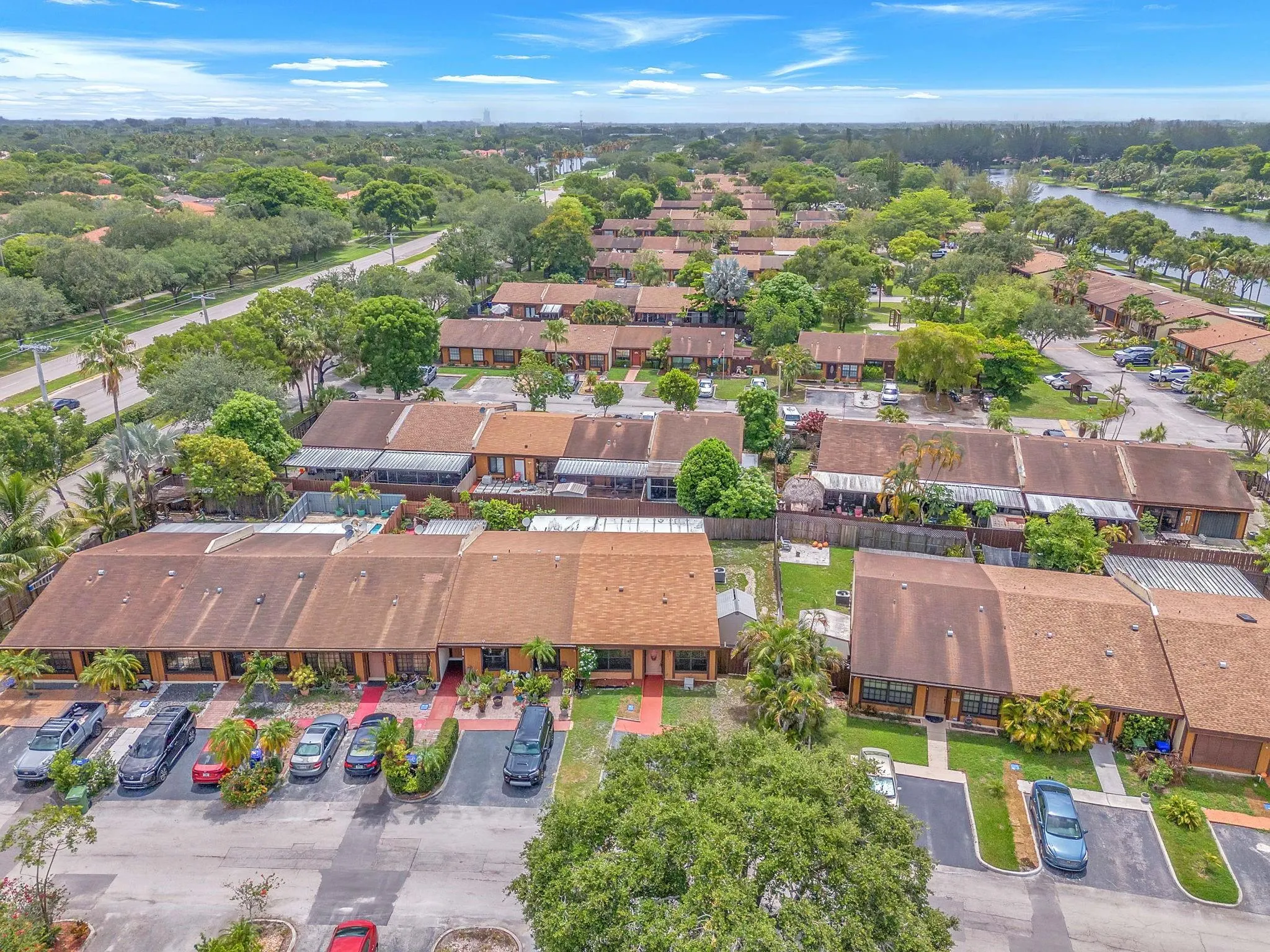 2341 Walnut Ct, #2341