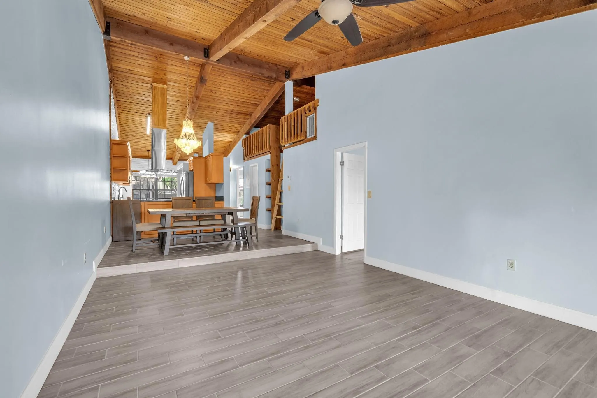 2341 Walnut Ct, #2341
