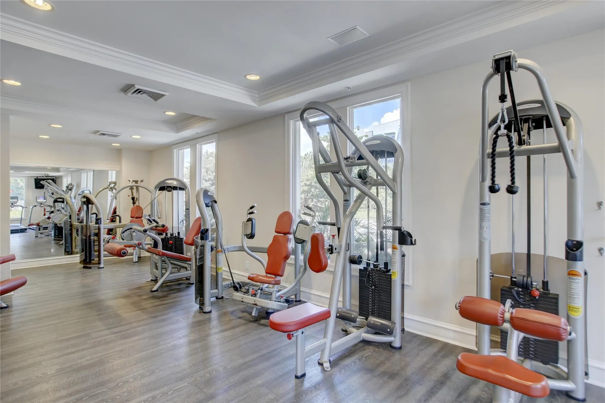 533 NE 3rd Ave, #405