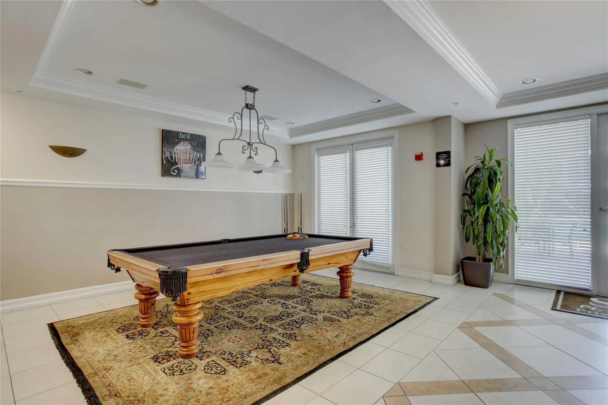 533 NE 3rd Ave, #405