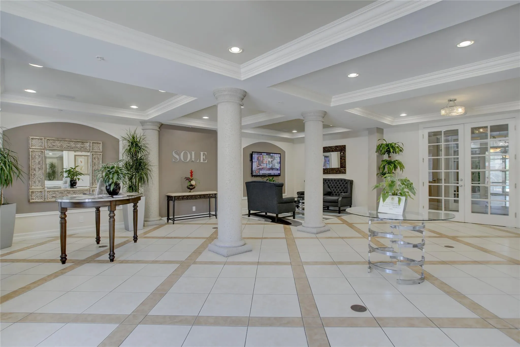 533 NE 3rd Ave, #405