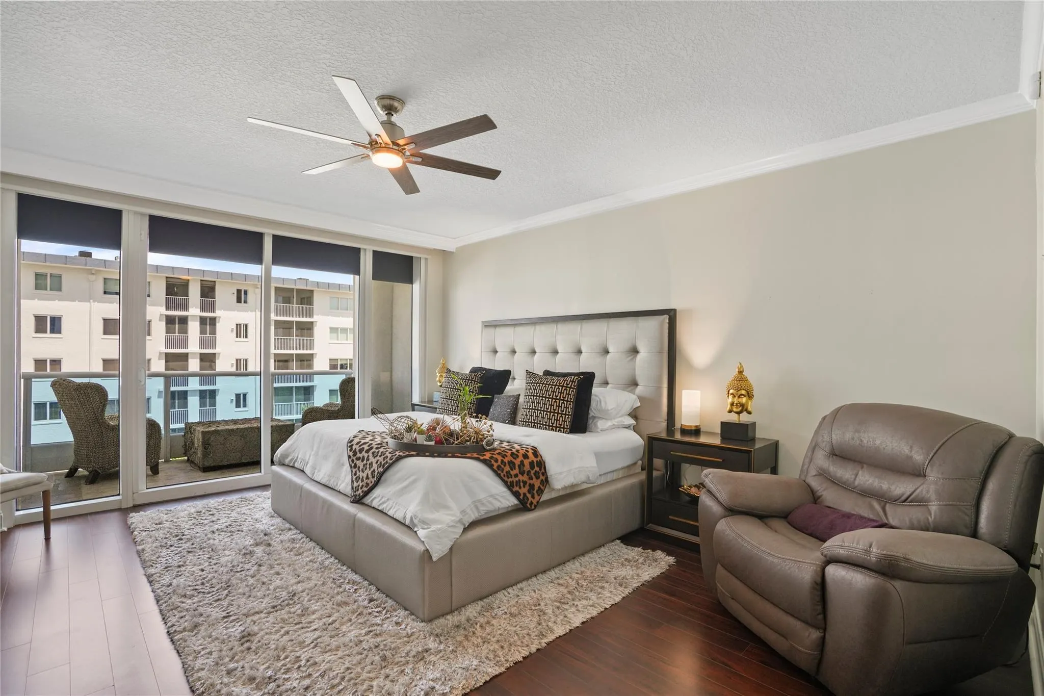 715 Bayshore Dr, #604
