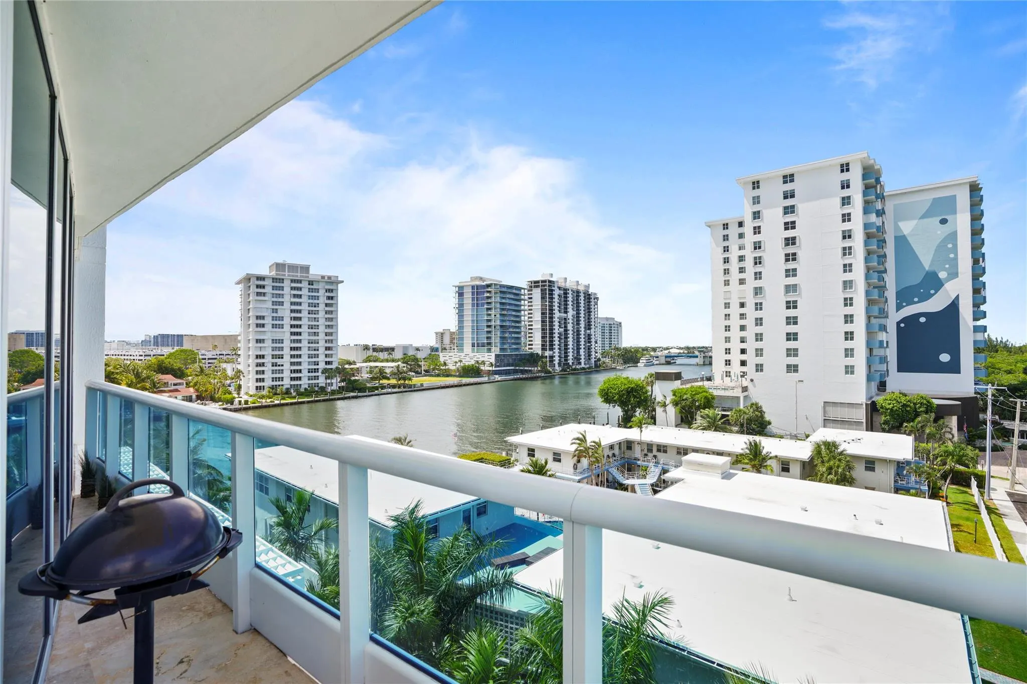 715 Bayshore Dr, #604